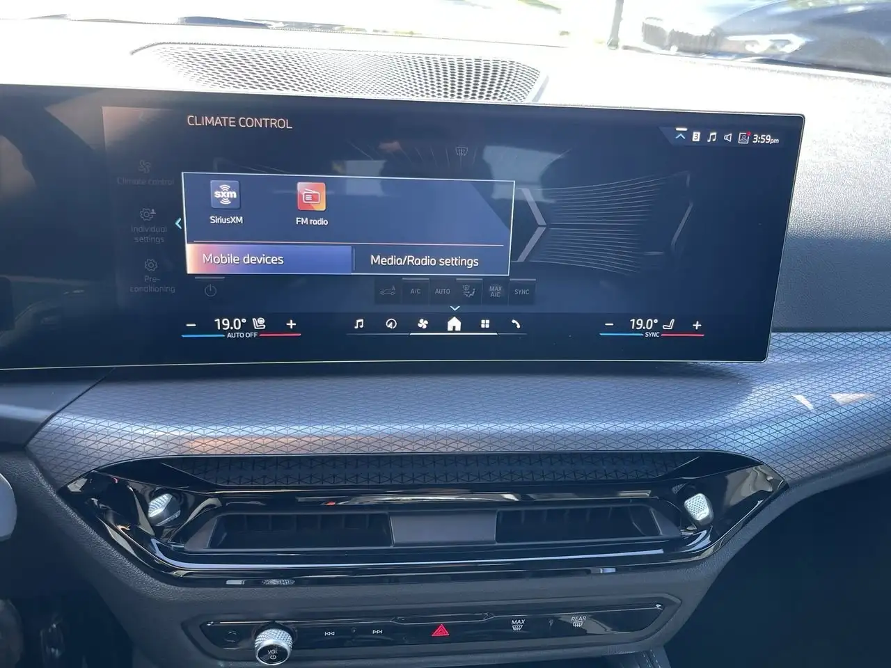 BMW i4 снимка BMW i4
