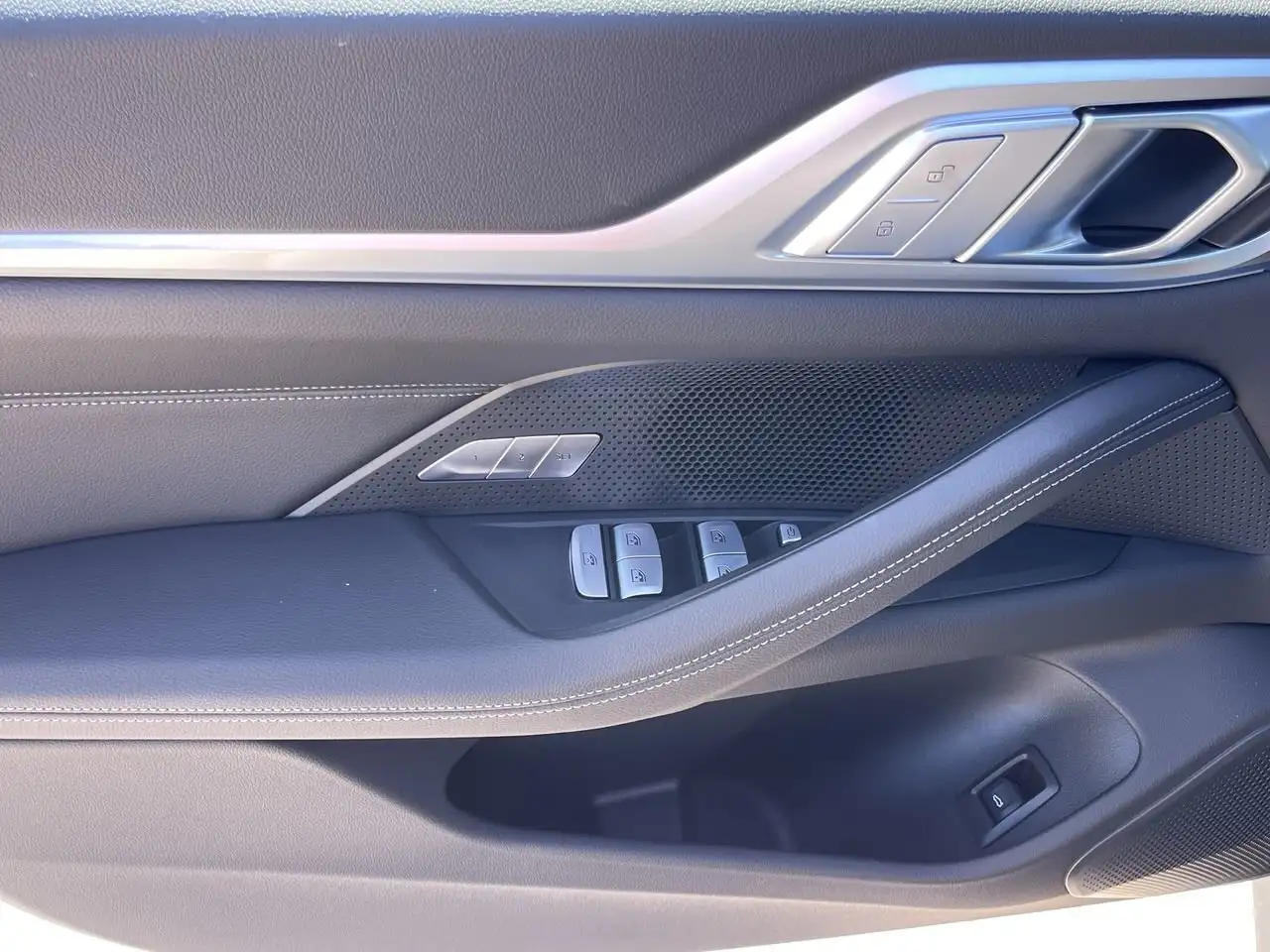 BMW i4 снимка BMW i4
