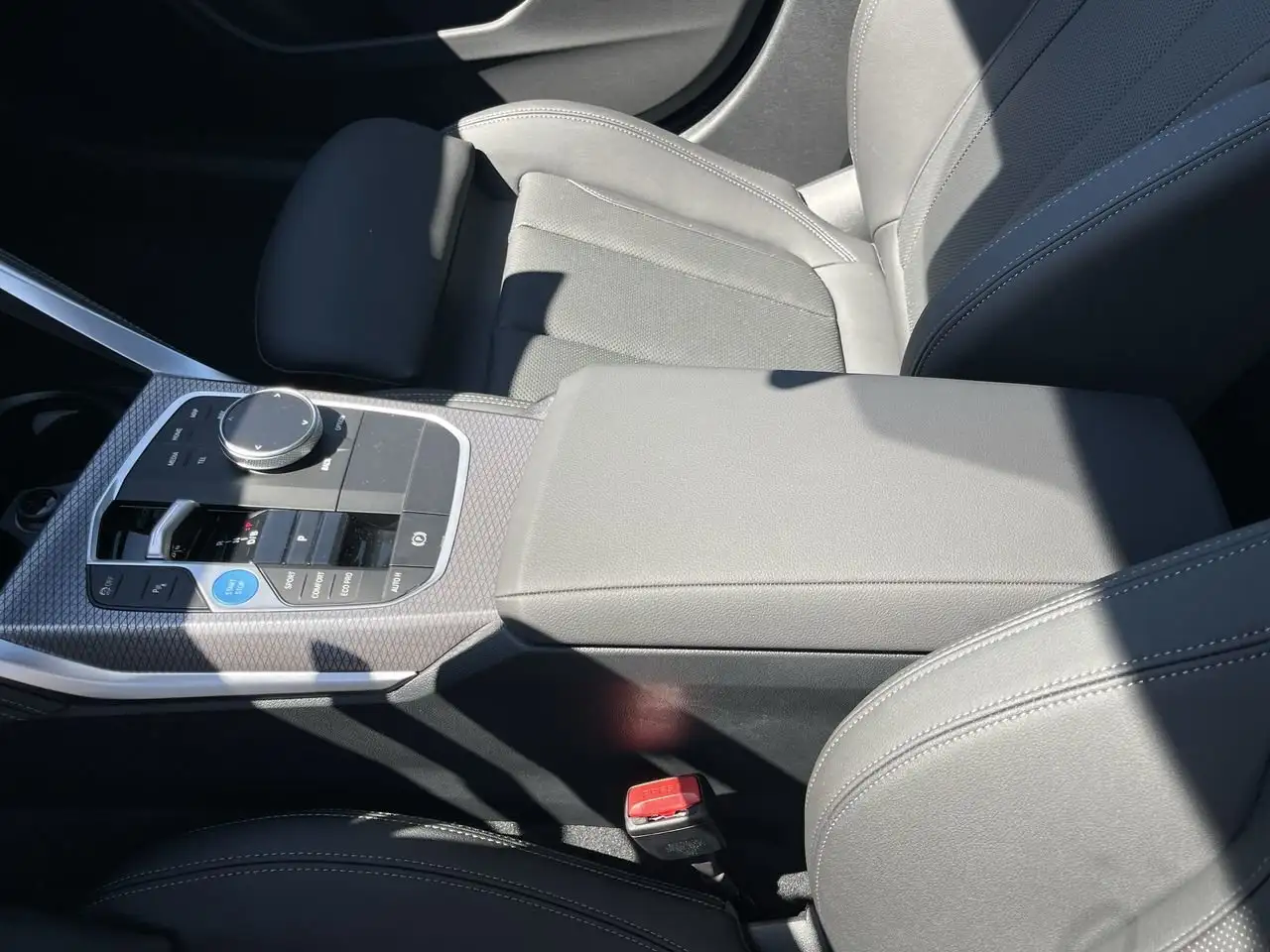 BMW i4 снимка BMW i4