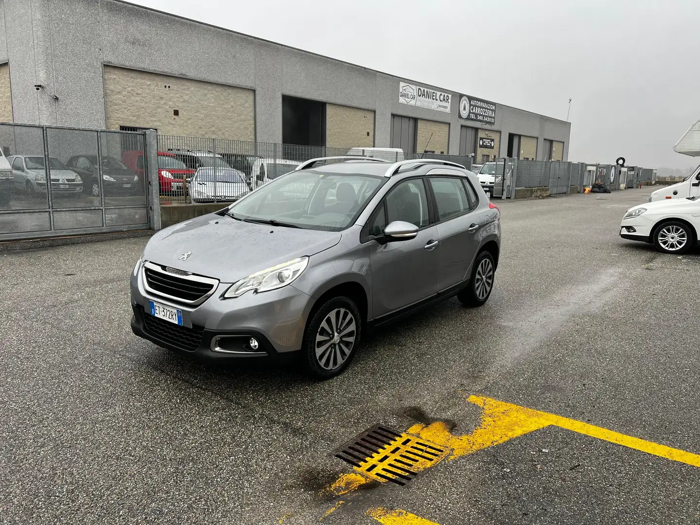 Peugeot 2008 2008 1.2 e-vti 12v Active s Grigio - 2