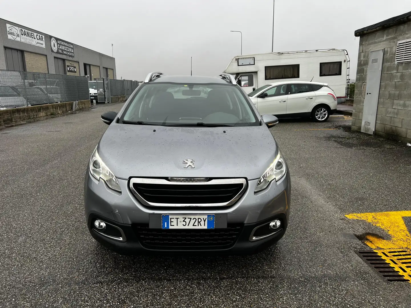 Peugeot 2008 2008 1.2 e-vti 12v Active s Gris - 1