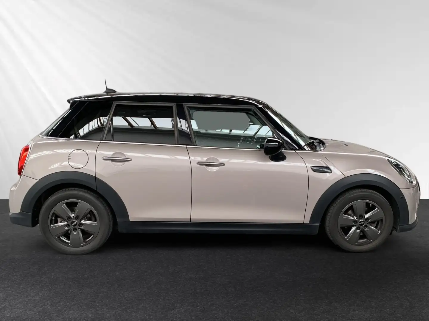 MINI Cooper 5-Türer Aut.|Panorama|Navi|Parkassistent Grau - 2