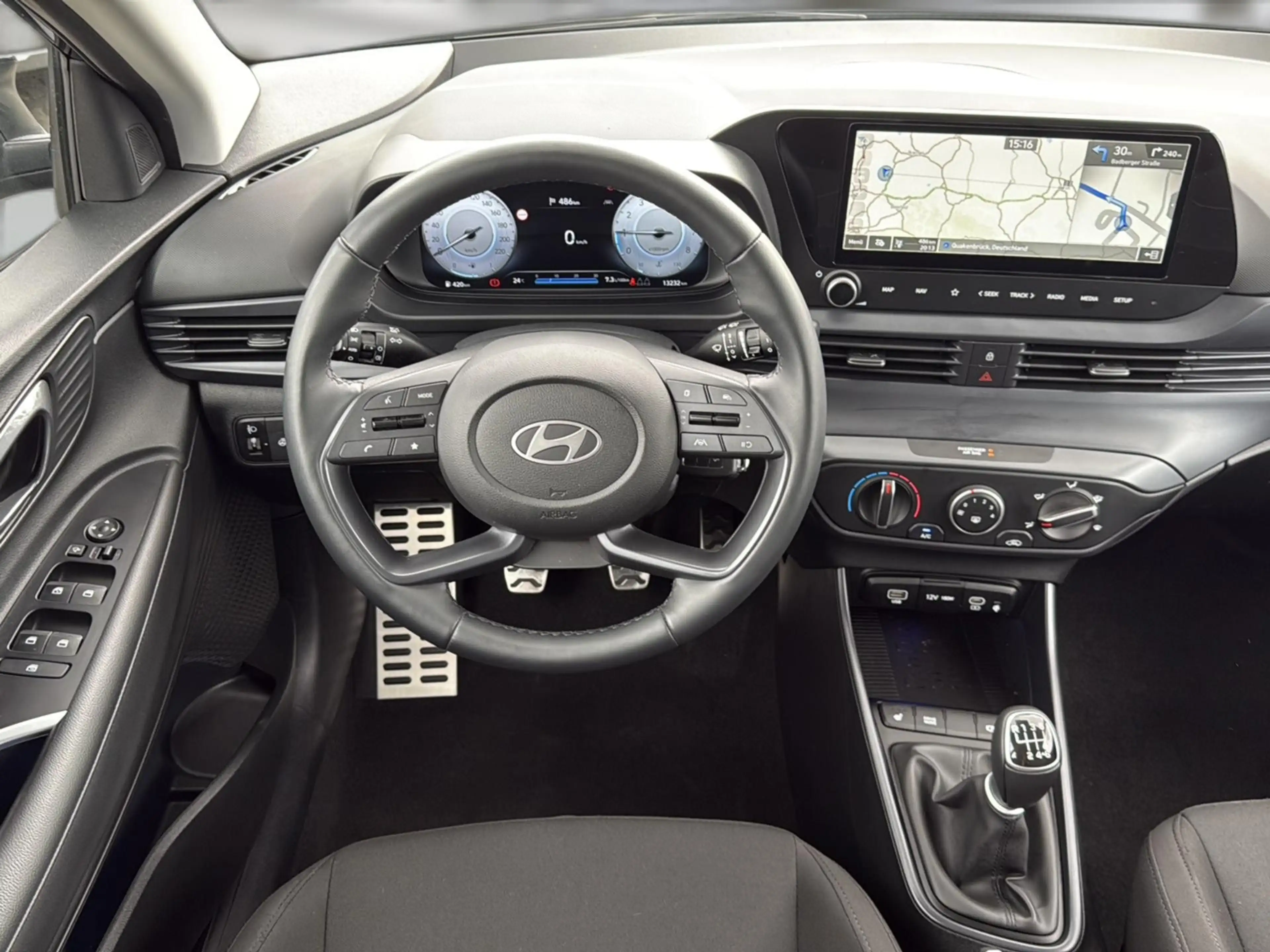 Hyundai BAYON MY25 1.0 T-GDi Trend SHZ v+h ALLWETTER LED — photo 9