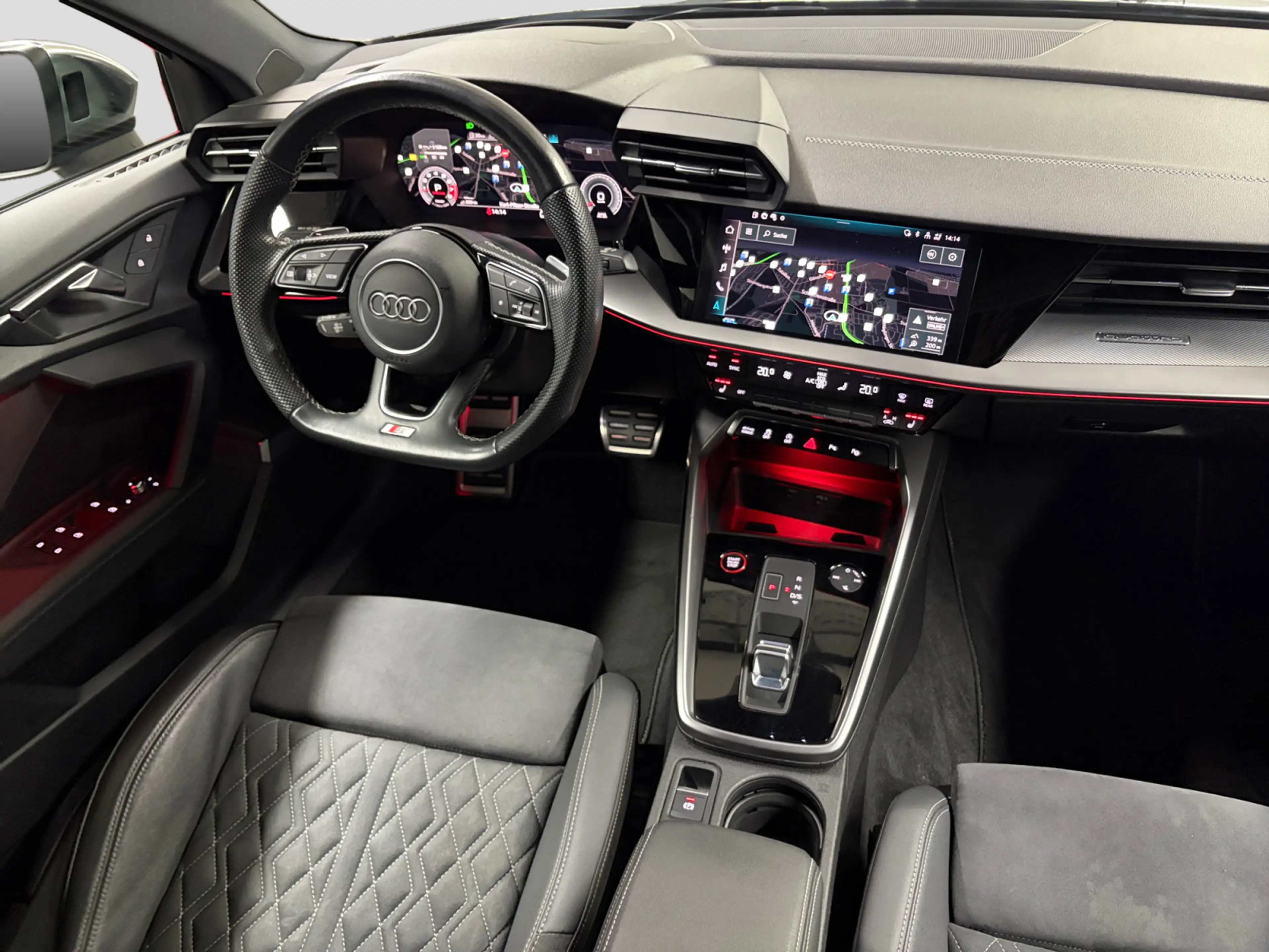 Audi S3 TFSI quattro LED B&O Pano HUD CAM — photo 6