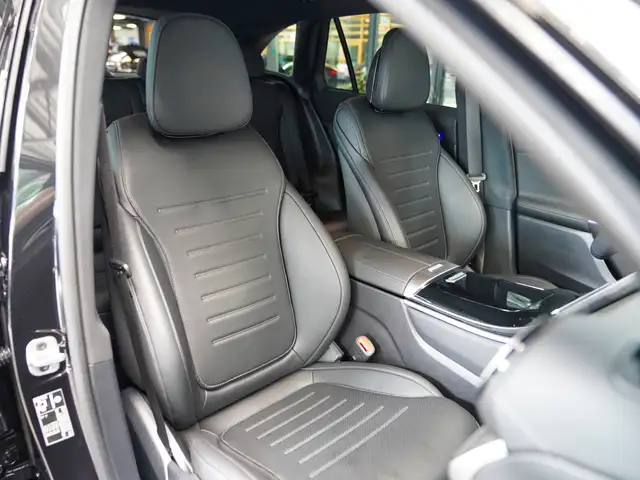 Mercedes-Benz GLC view 6