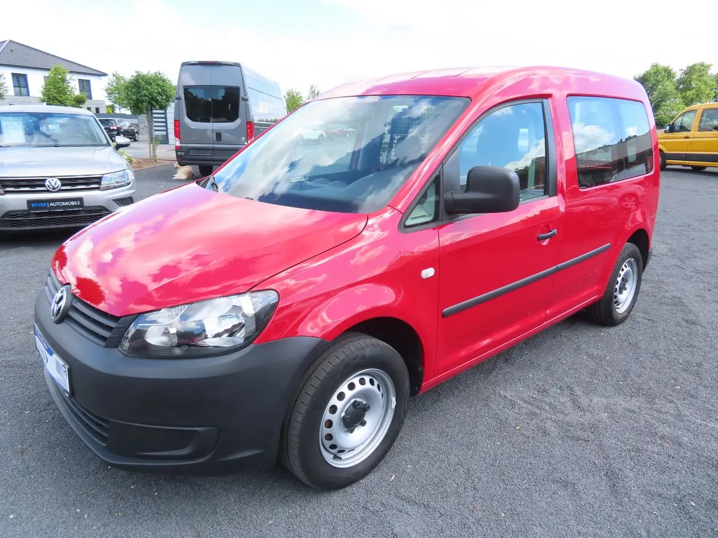 Volkswagen Caddy Kasten 1,6TDI Kombi Kasten  Sitzh. AHK PDC Rot - 1