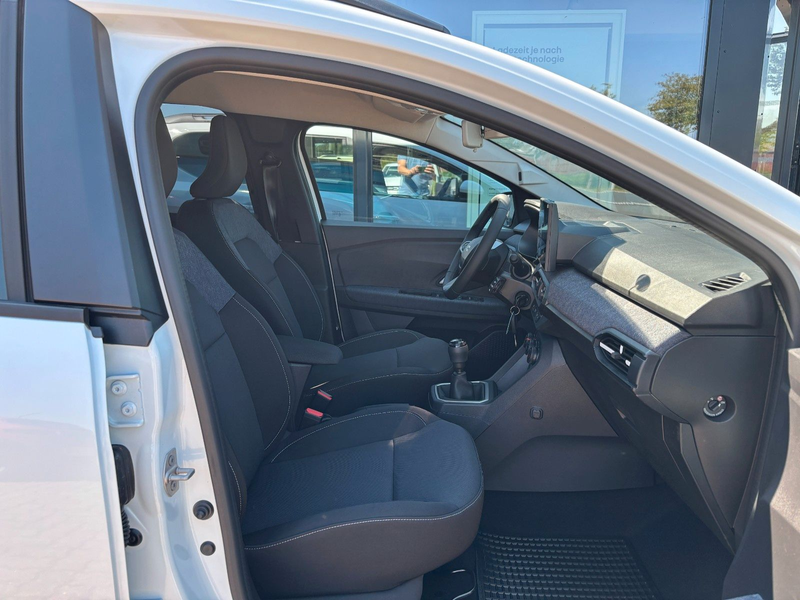 Dacia Jogger TCe 110 Expression 5-Sitzer — photo 11