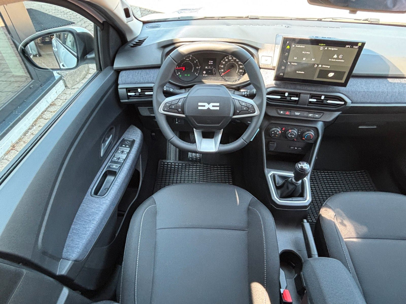 Dacia Jogger TCe 110 Expression 5-Sitzer — photo 10