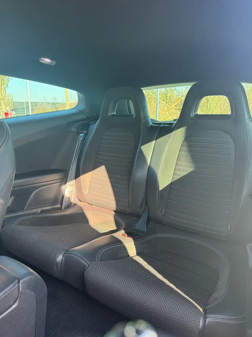 Volkswagen Scirocco 2.0 TDI 140 FAP Carat DSG6 - 2