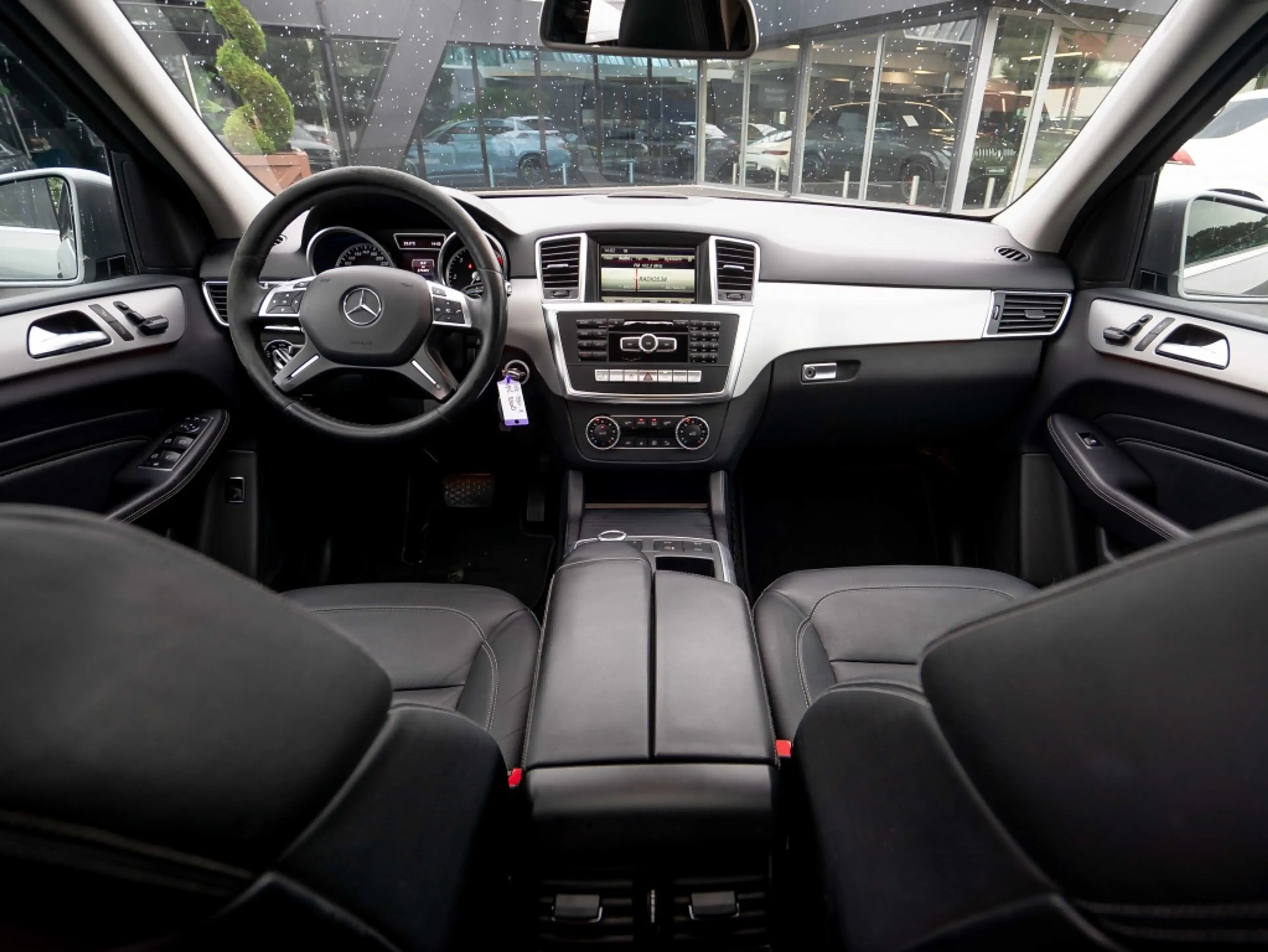 Mercedes-Benz ML 350 ML CDI | Luchtvering | Trekhaak — photo 6