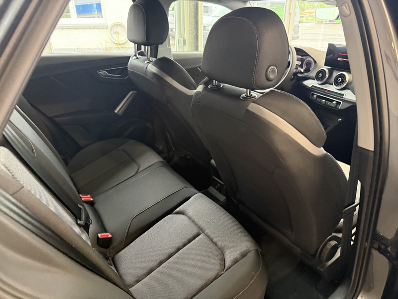 Audi Q2 35 TFSi S-Line Sport Autom., *Matrix *Kamera *ACC — photo 12