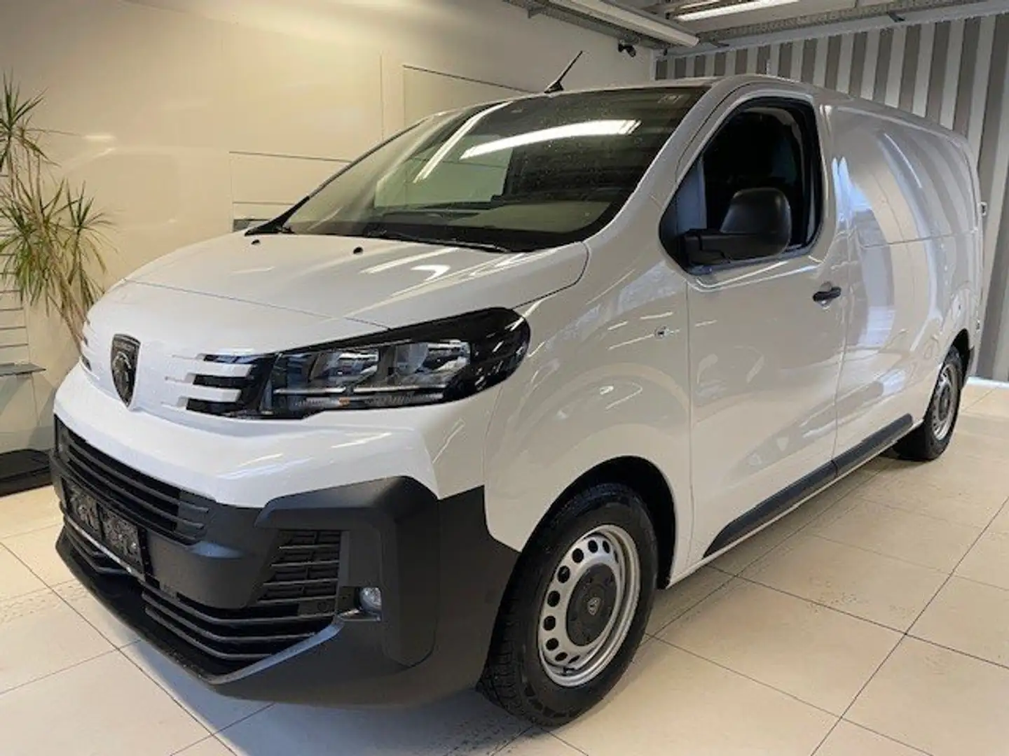 Peugeot Expert Standart L2 BHDI 120 Weiß - 2