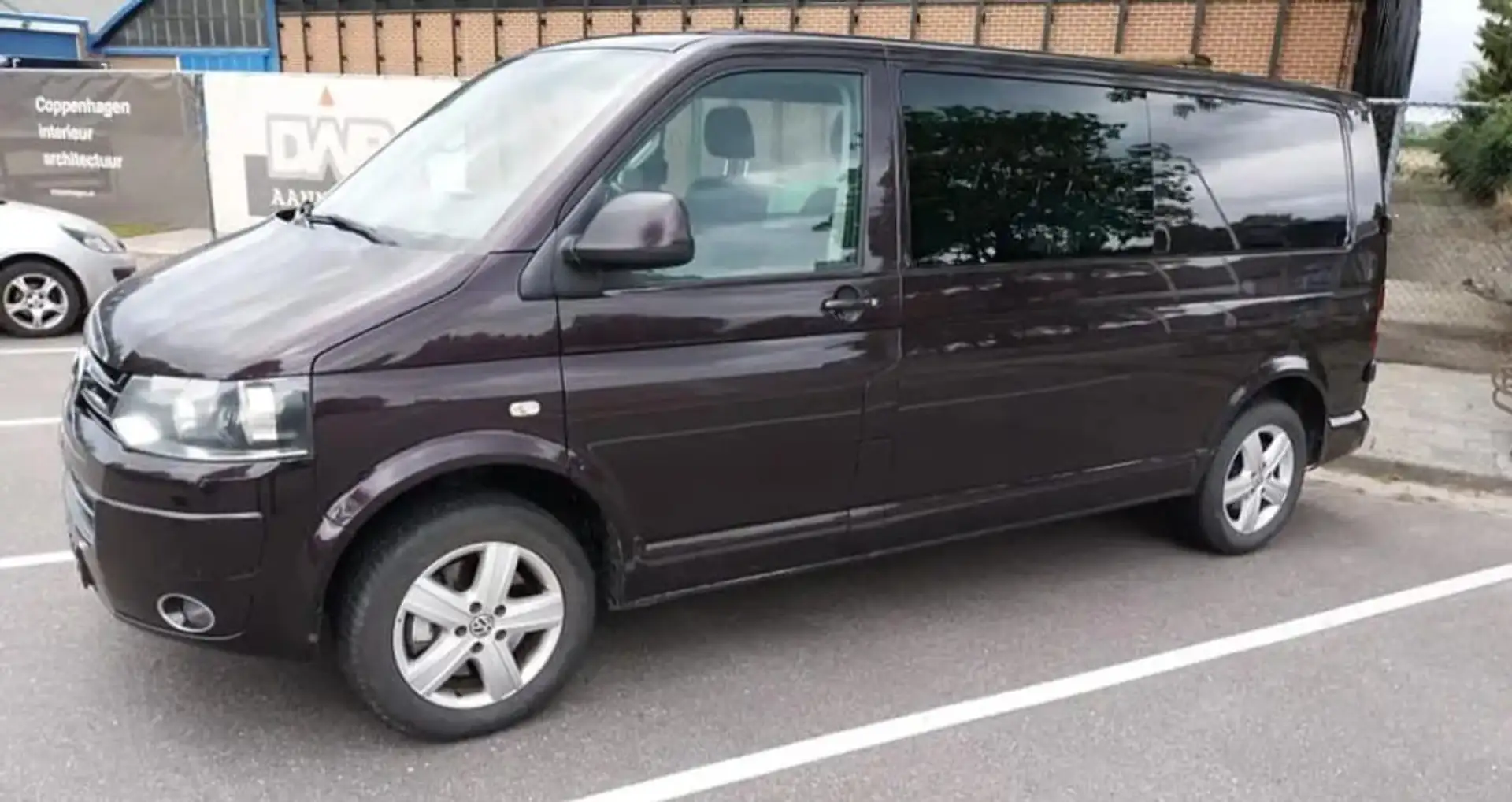 Volkswagen T5 2.0 TDI L2H1 DC COMFORT LINE - 1