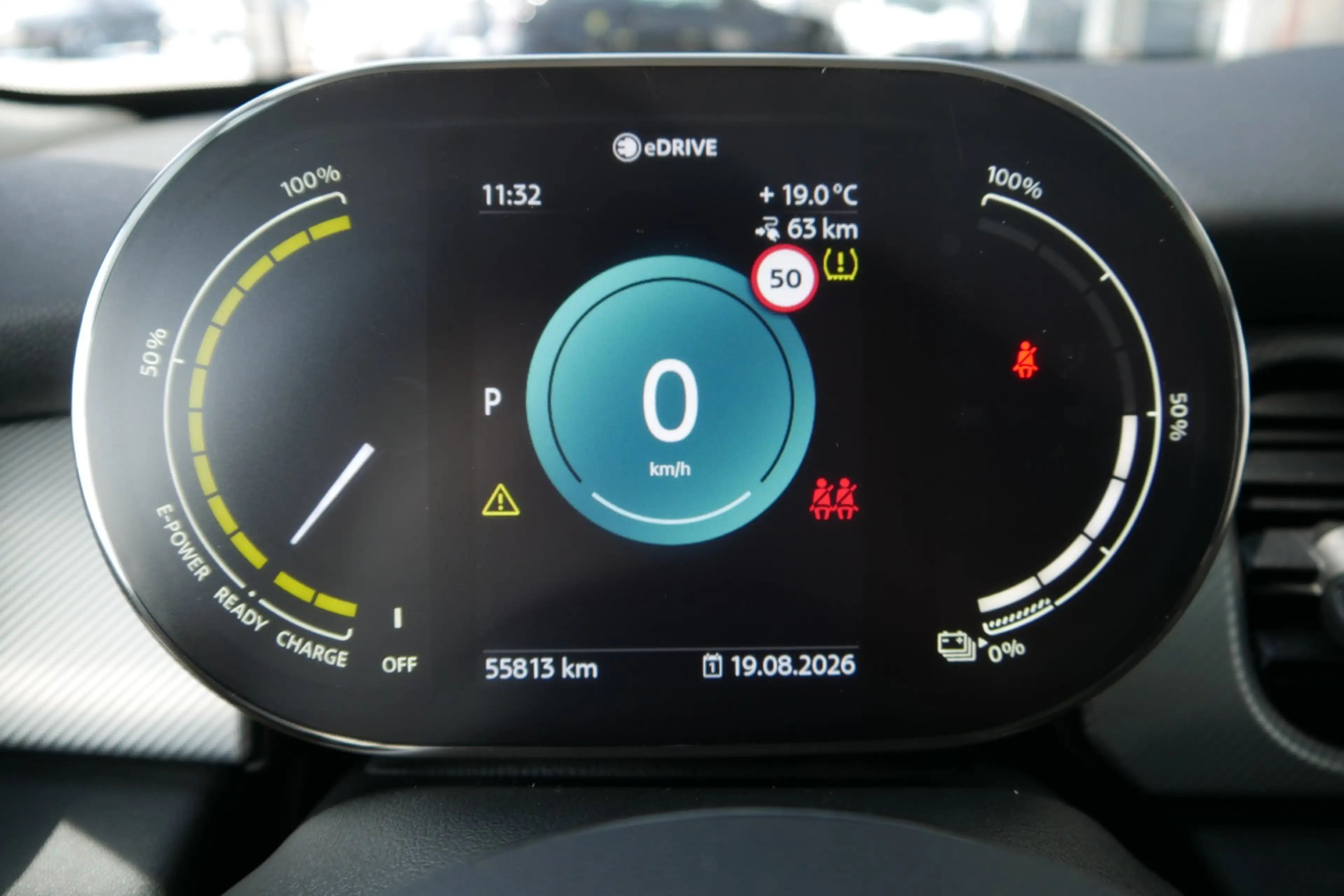 MINI Cooper SE *Paket Chili/Navi/Schiebedach/LED/H&K Sound/RFK* — photo 11