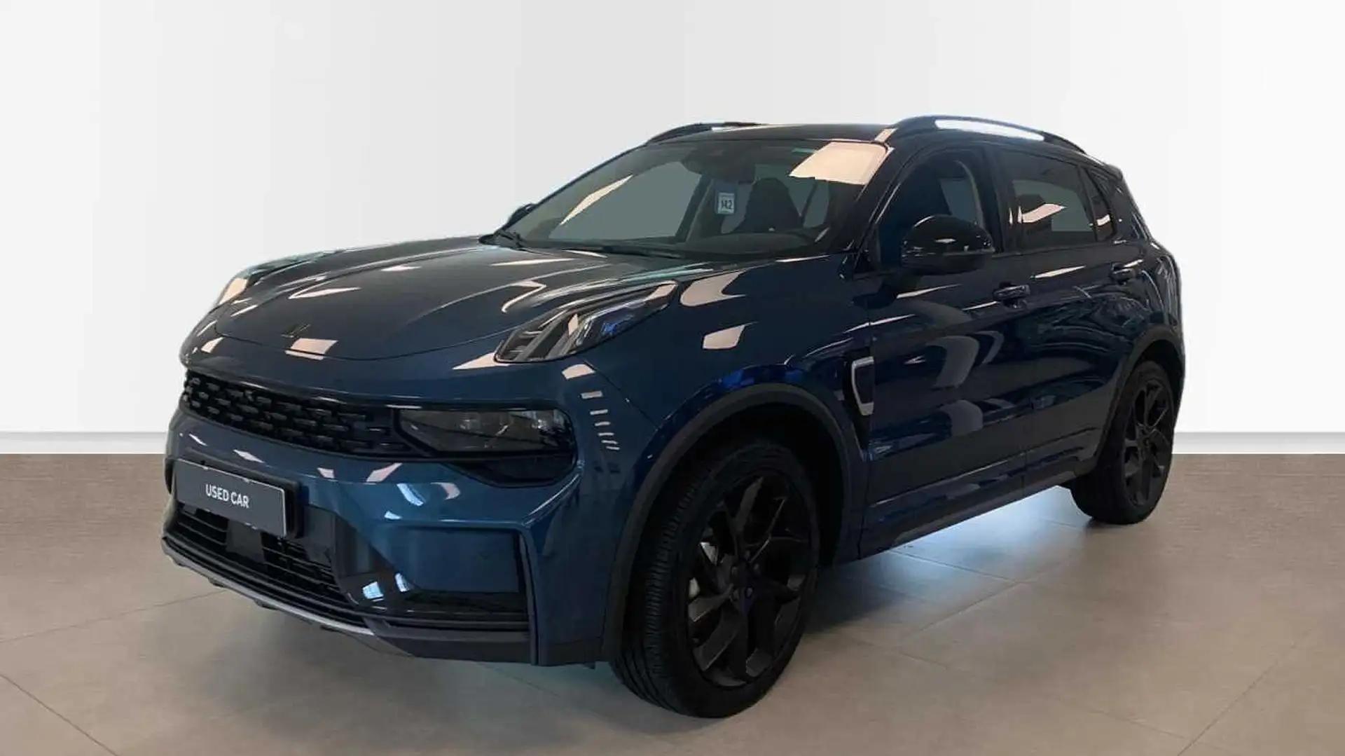 Lynk & Co 01 01 PHEV Blauw - 1