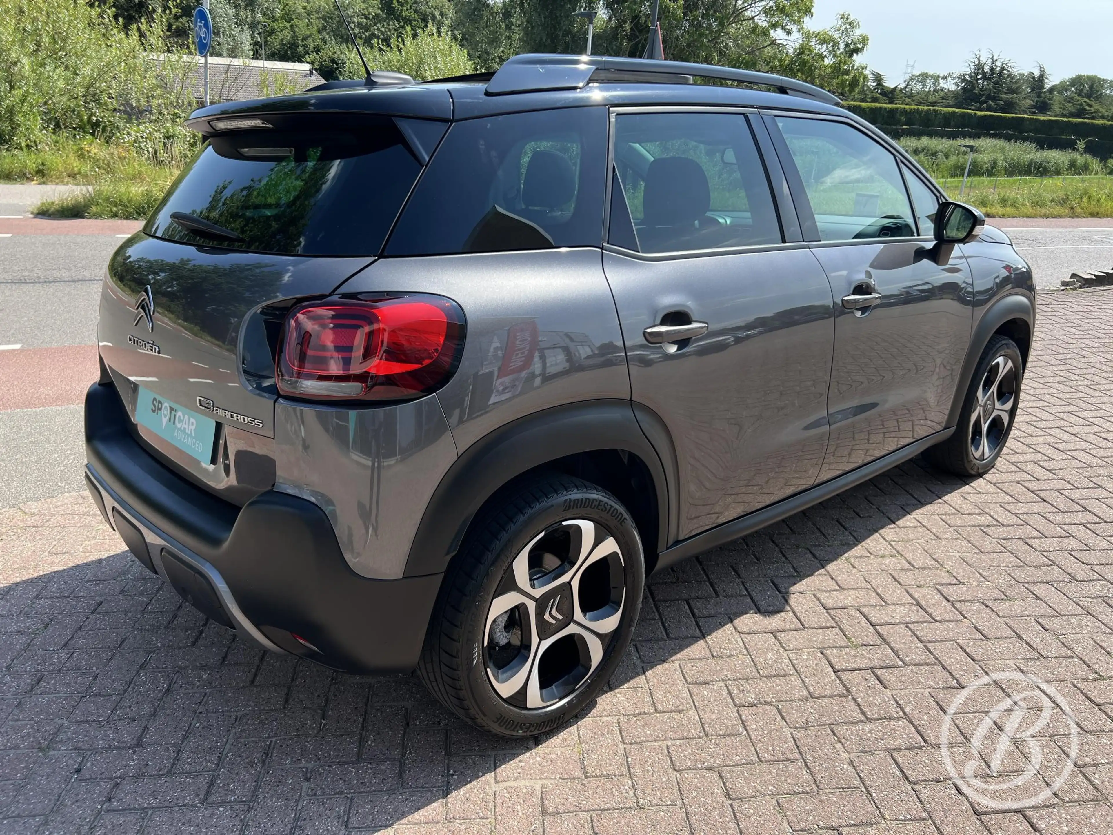 Citroen C3 Aircross 1.2 Turbo 130 pk S&S Shine EAT-6 Automaat — photo 4