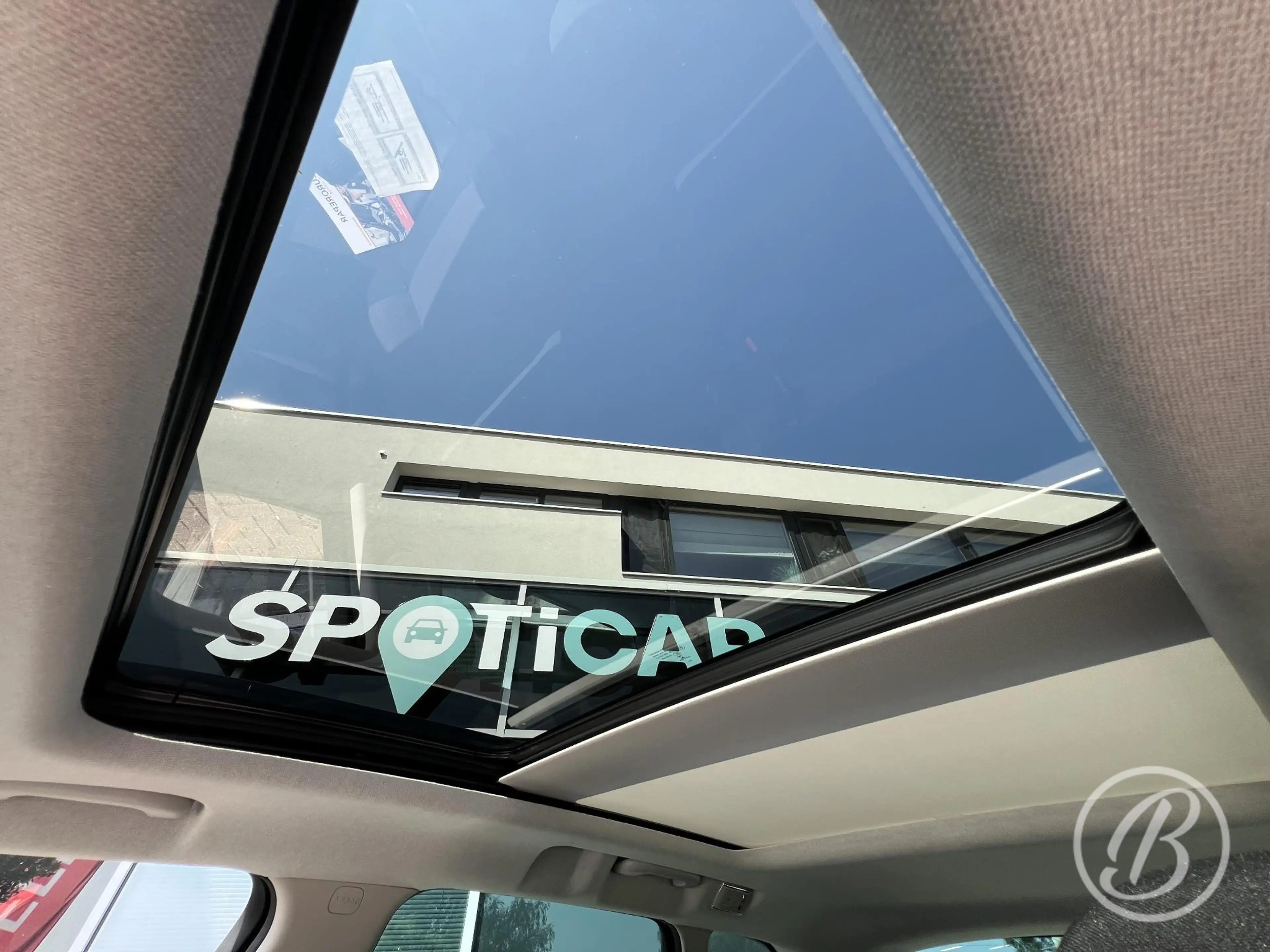 Citroen C3 Aircross 1.2 Turbo 130 pk S&S Shine EAT-6 Automaat — photo 21