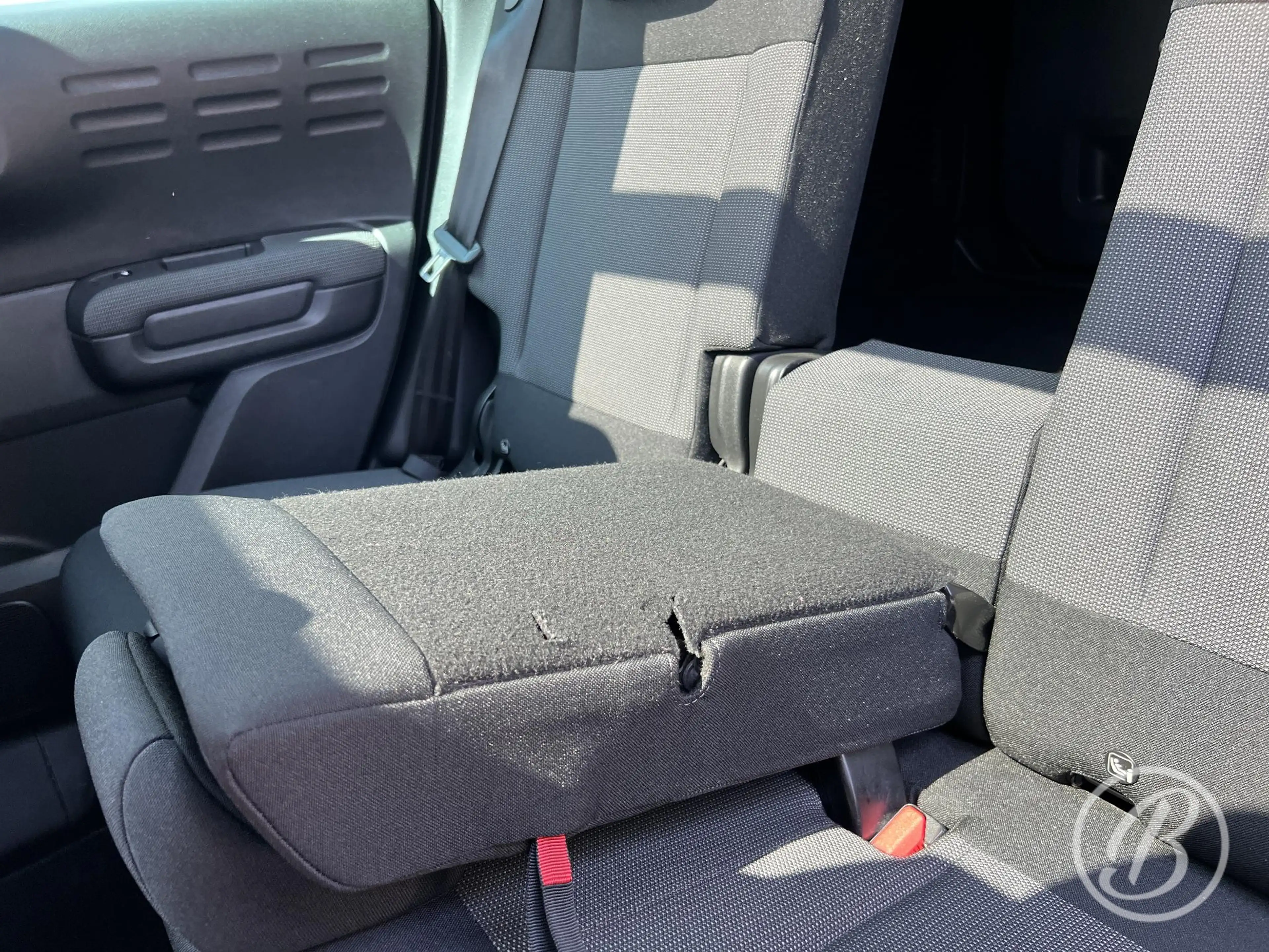 Citroen C3 Aircross 1.2 Turbo 130 pk S&S Shine EAT-6 Automaat — photo 29