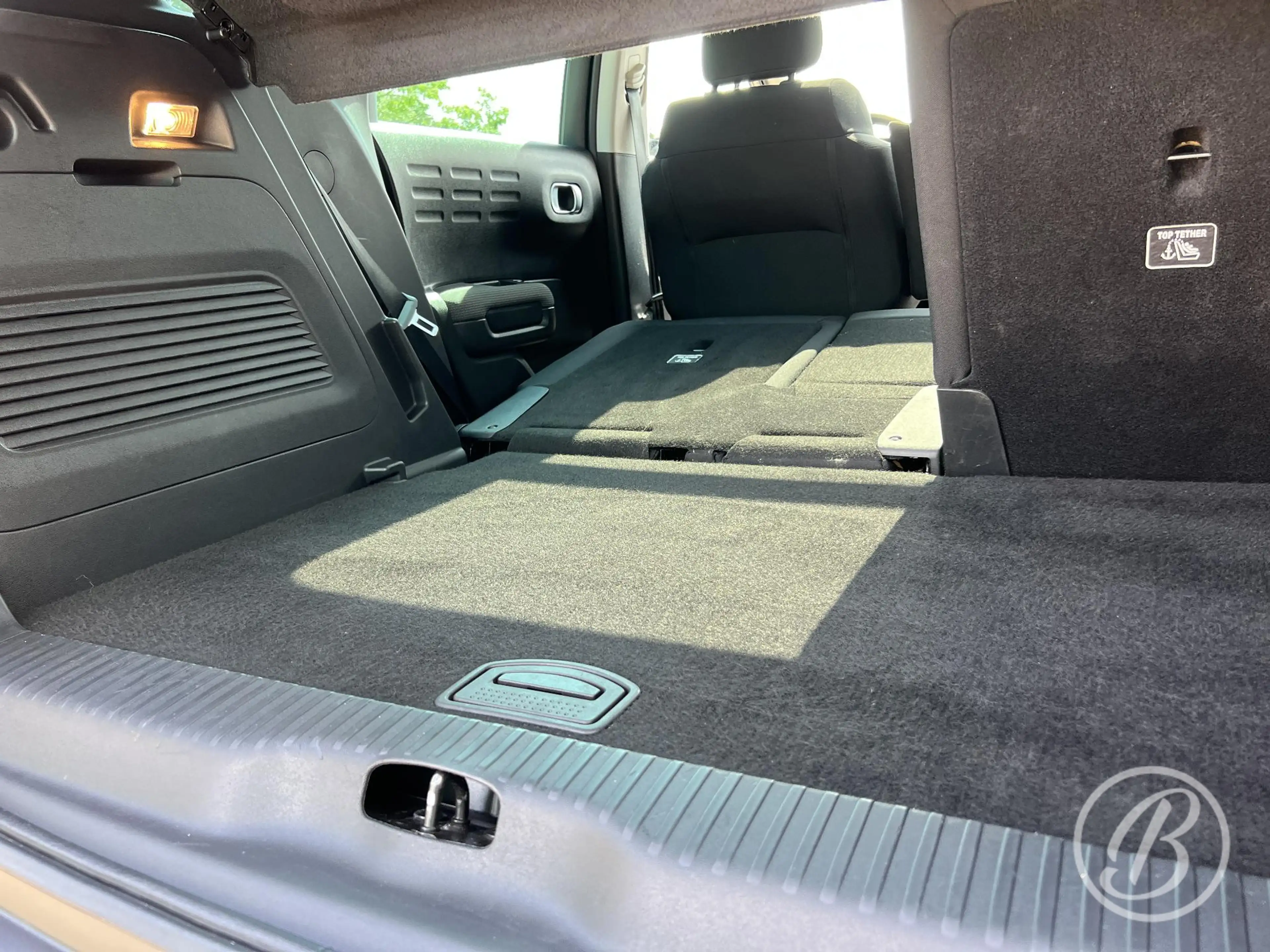 Citroen C3 Aircross 1.2 Turbo 130 pk S&S Shine EAT-6 Automaat — photo 34