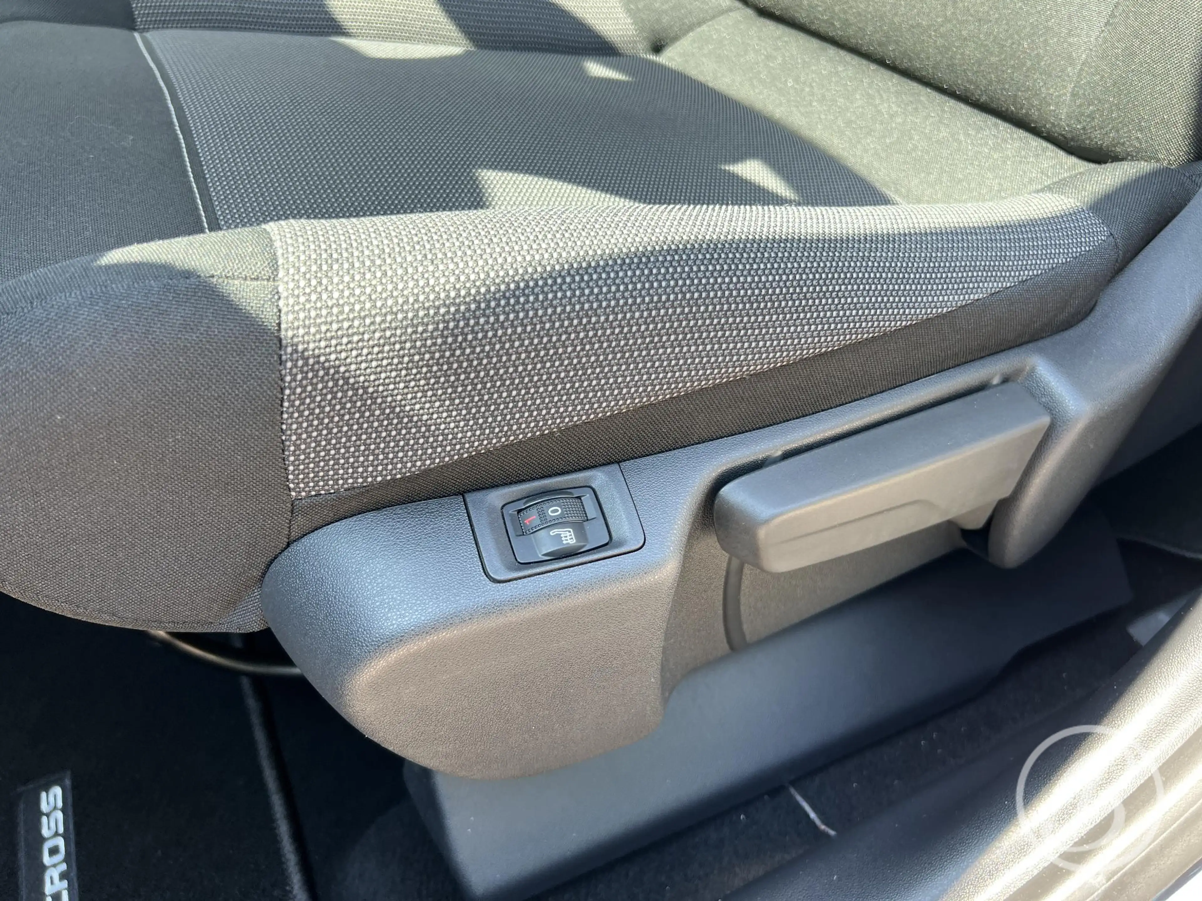 Citroen C3 Aircross 1.2 Turbo 130 pk S&S Shine EAT-6 Automaat — photo 14