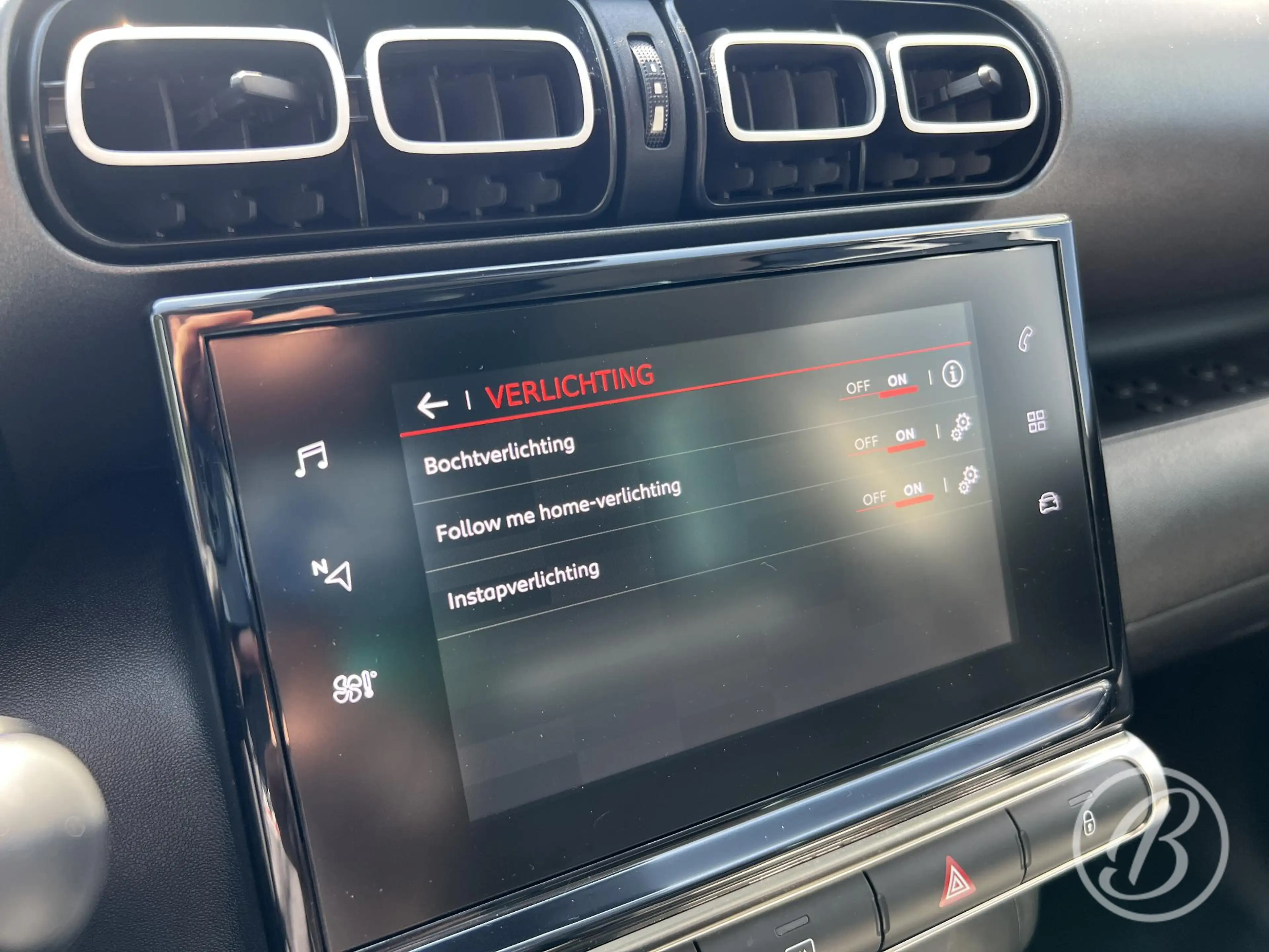 Citroen C3 Aircross 1.2 Turbo 130 pk S&S Shine EAT-6 Automaat — photo 30