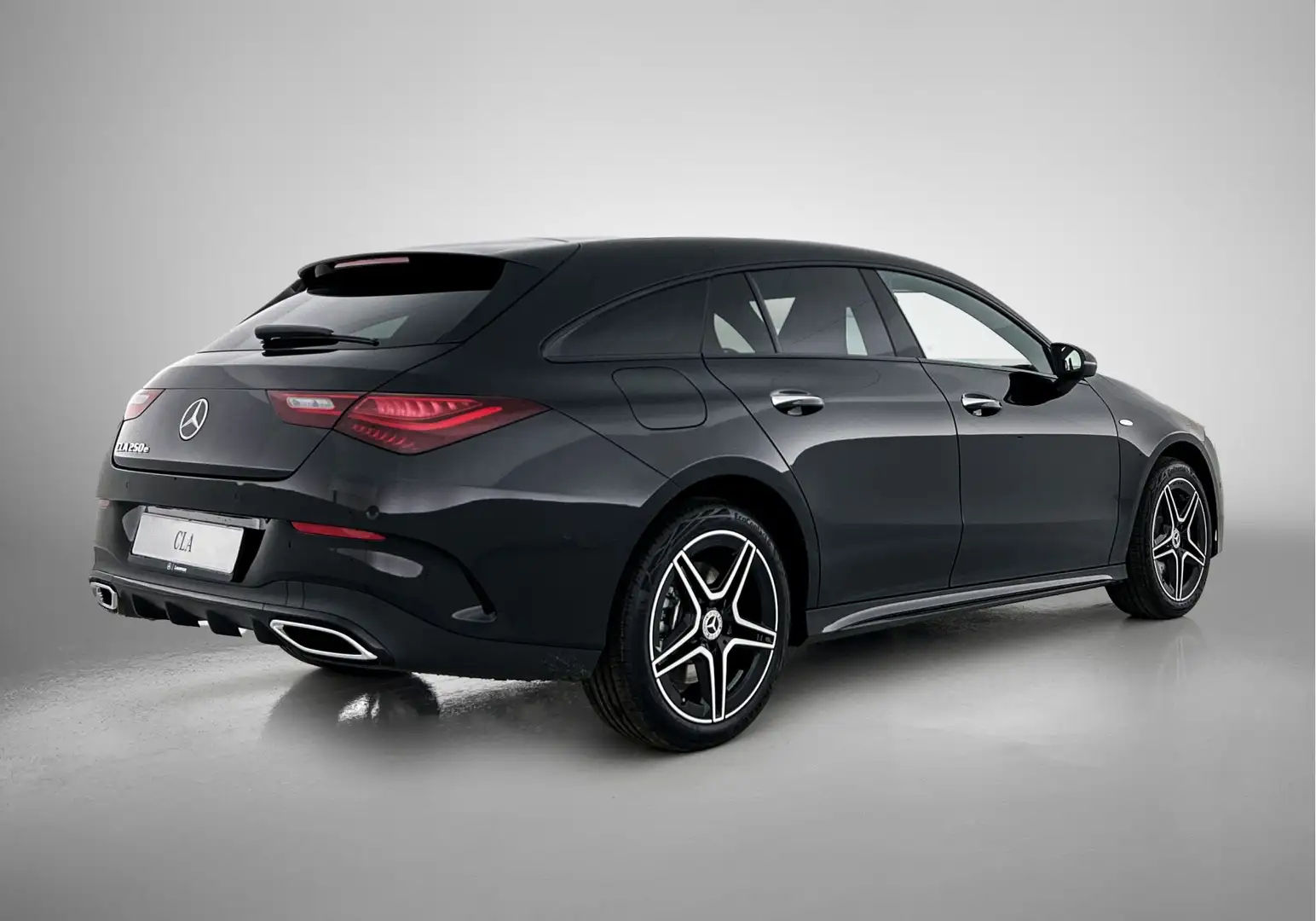 Mercedes-Benz CLA 250 Shooting Brake e Business Solution AMG | Trekhaak Zwart - 2