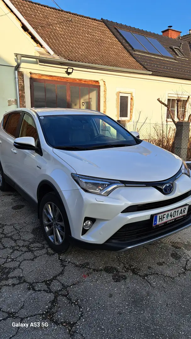 Toyota RAV 4 RAV4 2,5 Hybrid Active 4WD Aut. Active Weiß - 2