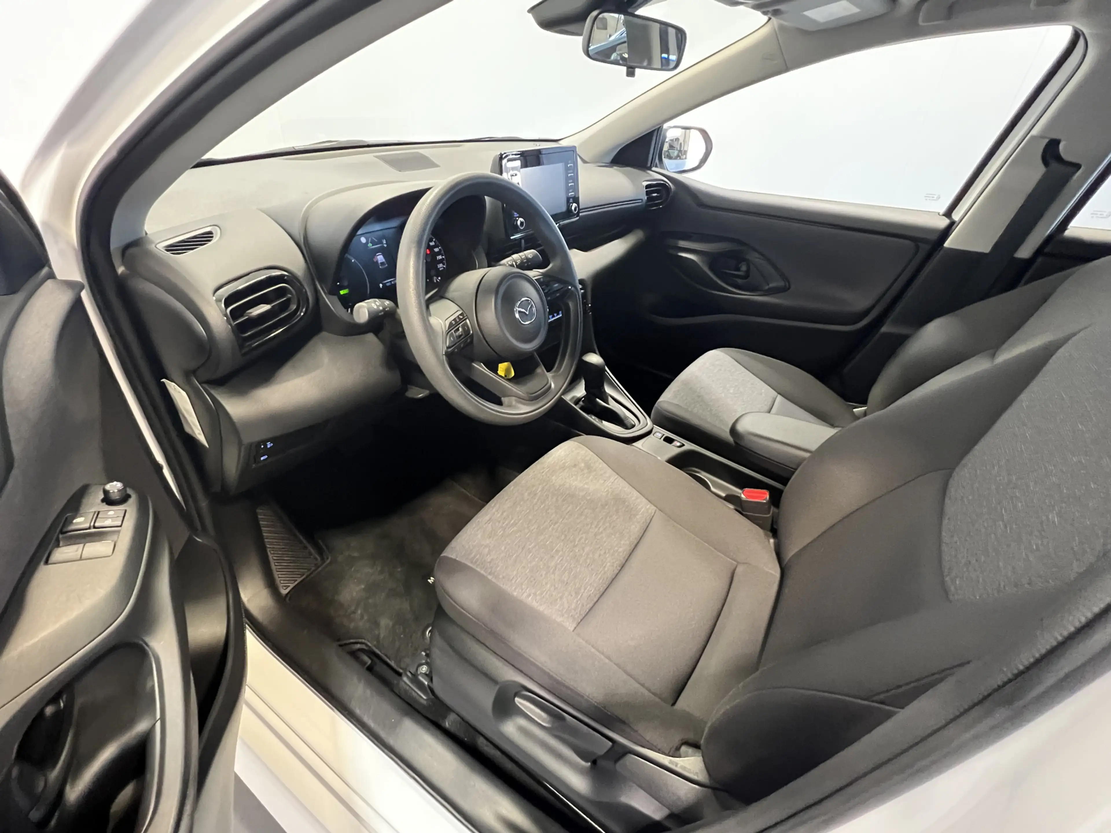 Mazda 2 Hybrid 1.5 Pure | Android Auto/Apple Carplay | Cru — photo 5