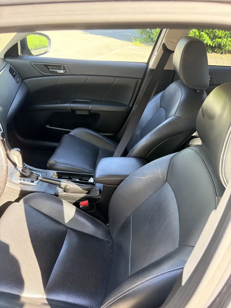Suzuki Kizashi 2.4 4x4 CVT Sport - 2