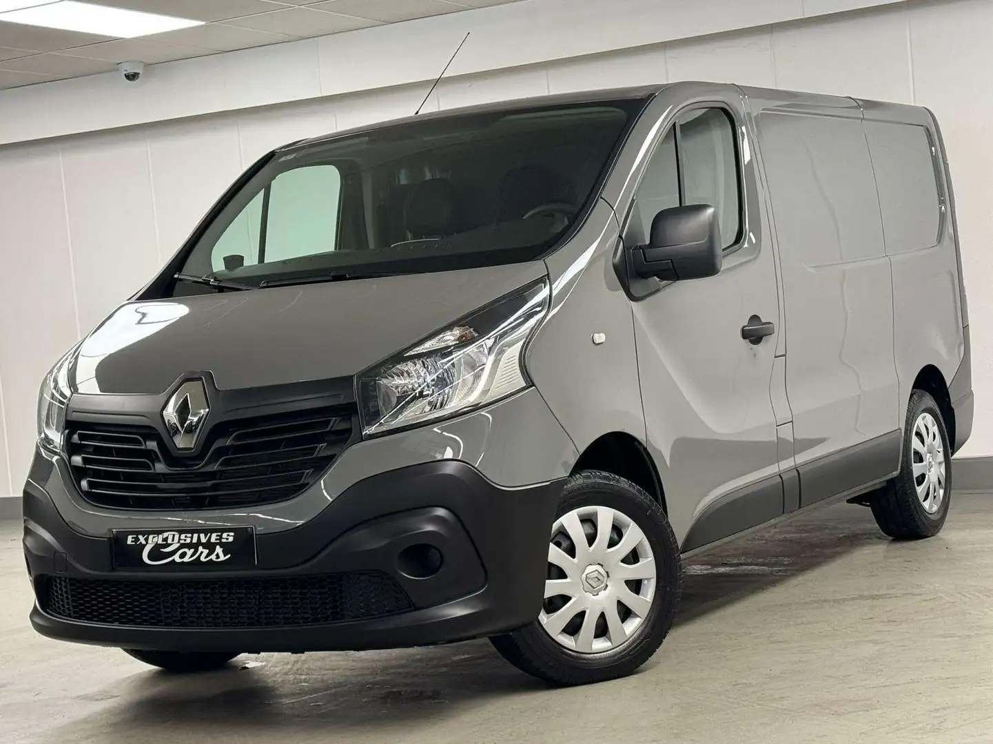 Renault Trafic 1.6 DCI 125 CV  17000 KM  TVA - UTILITAIRE Gris - 1