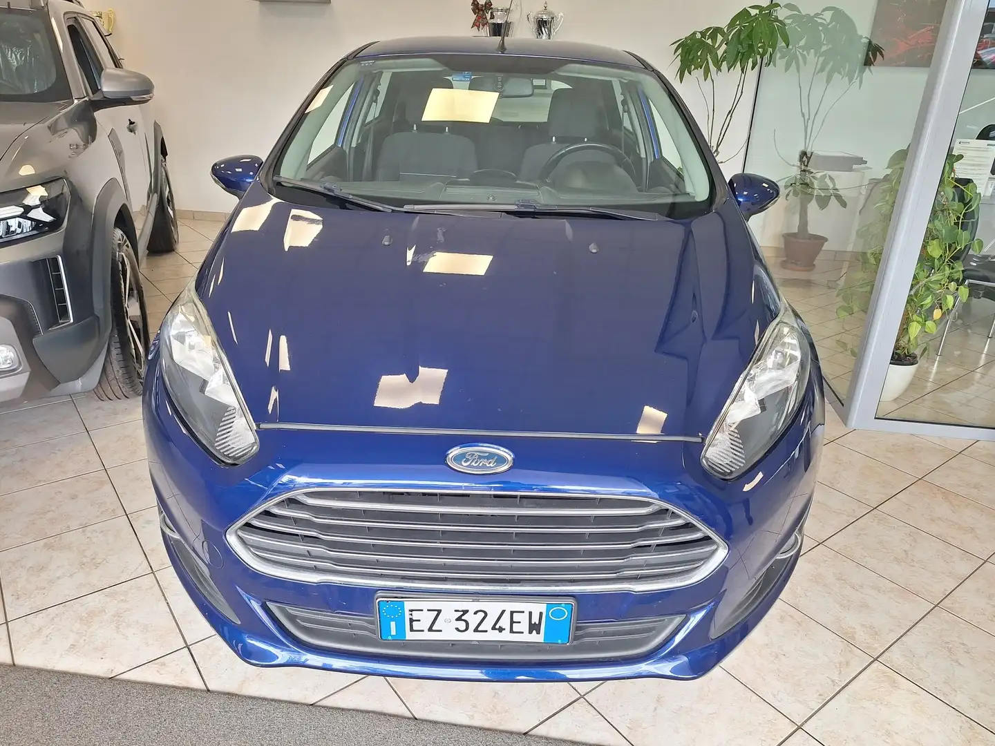 Ford Fiesta 1.5 tdci Titanium 75cv Blau - 2
