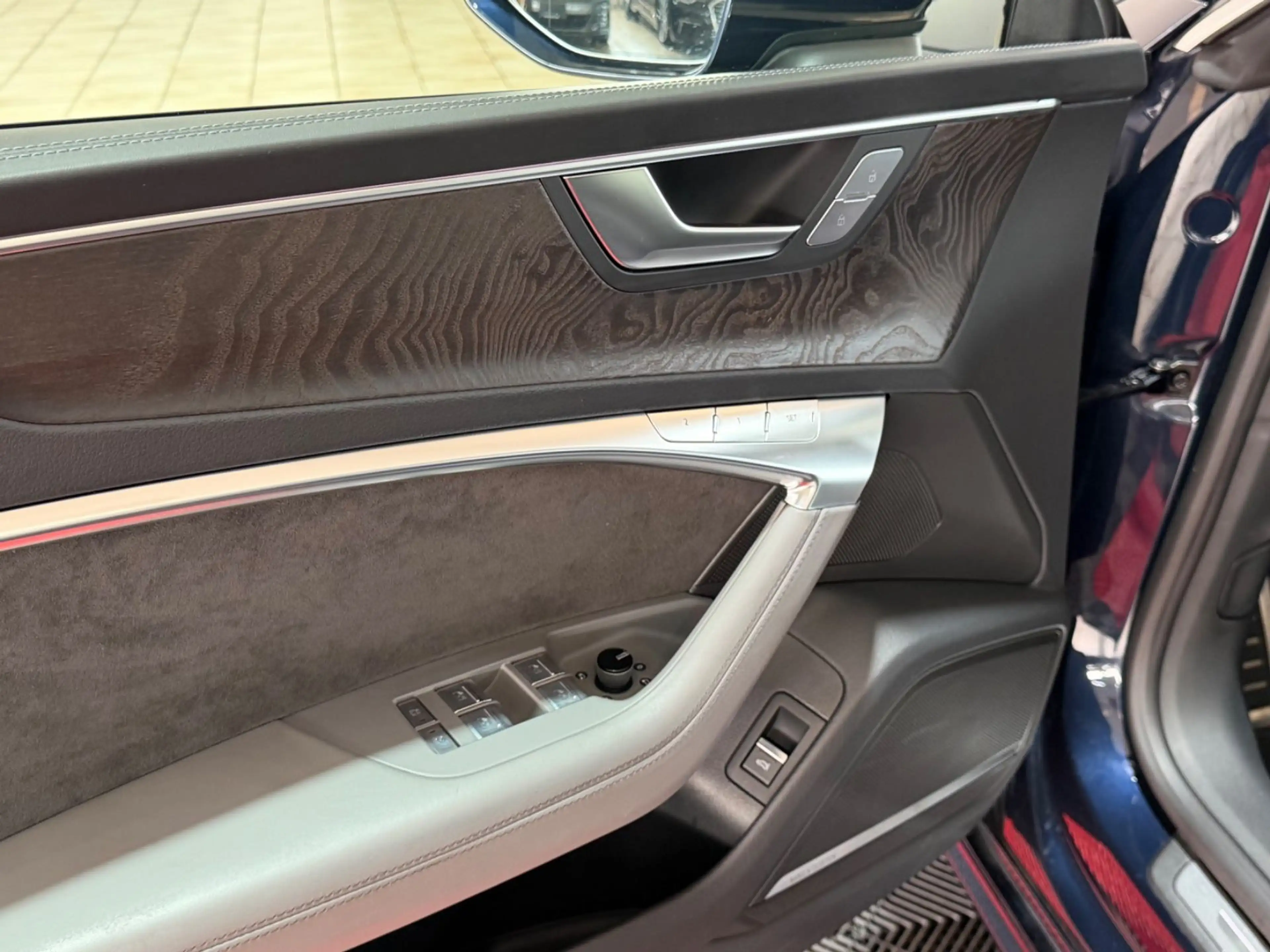 Audi A7 Sportback 55 TFSI quattro*S-LINE*PANO*HUD* — photo 10