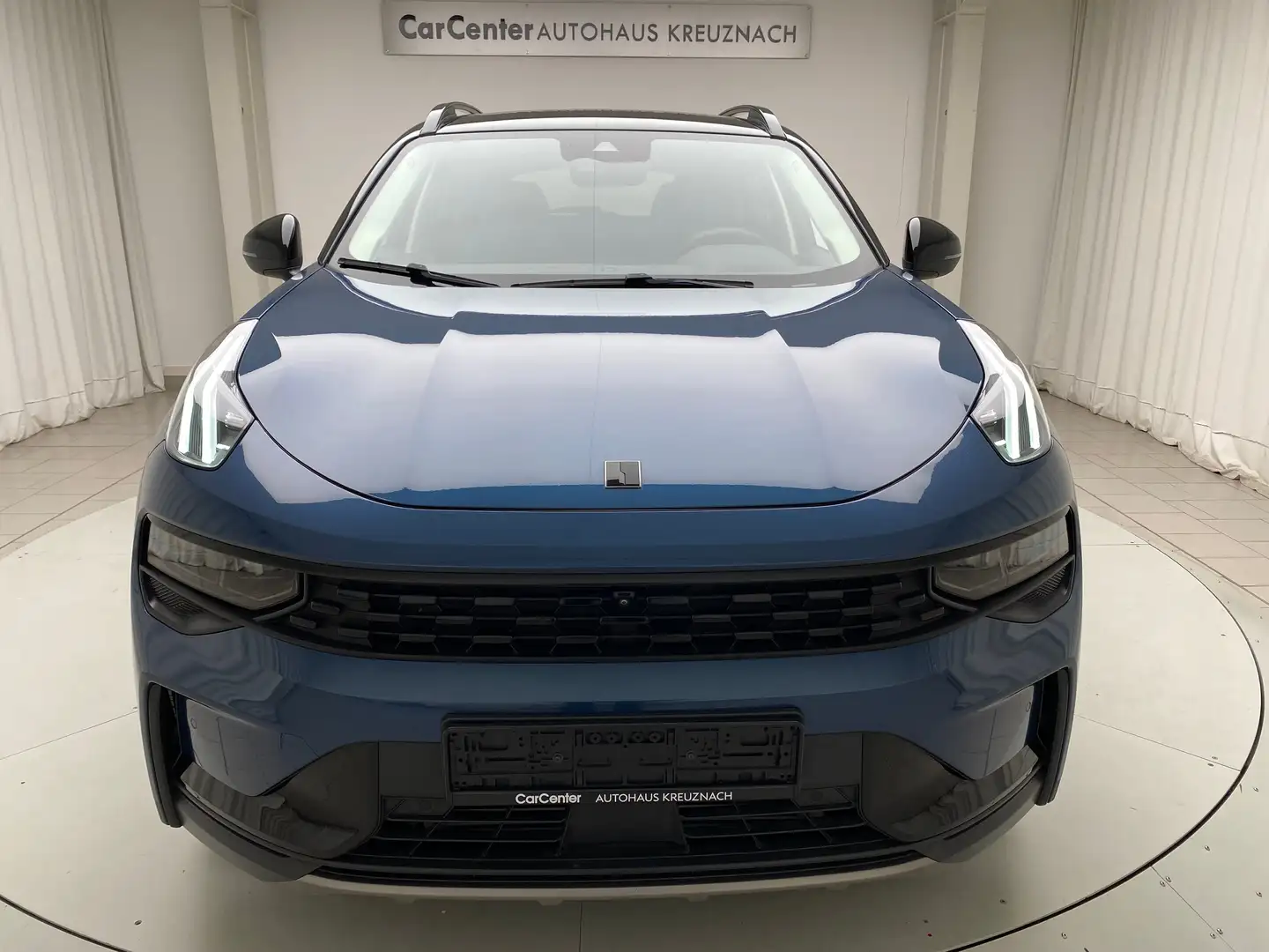 Lynk & Co 01 01 PHEV 1.5 Plug-in-Hybrid Blue Edition 360° Blau - 2