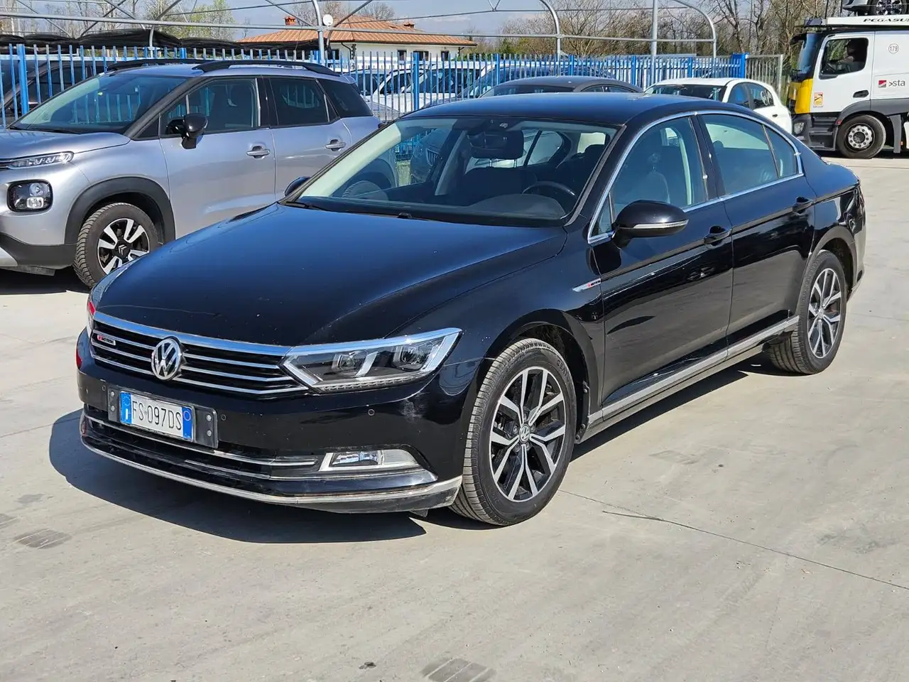 2018 Volkswagen Passat Berlina 2.0 tdi Executive 4motion 190cv dsg FS097DS, photograph 2