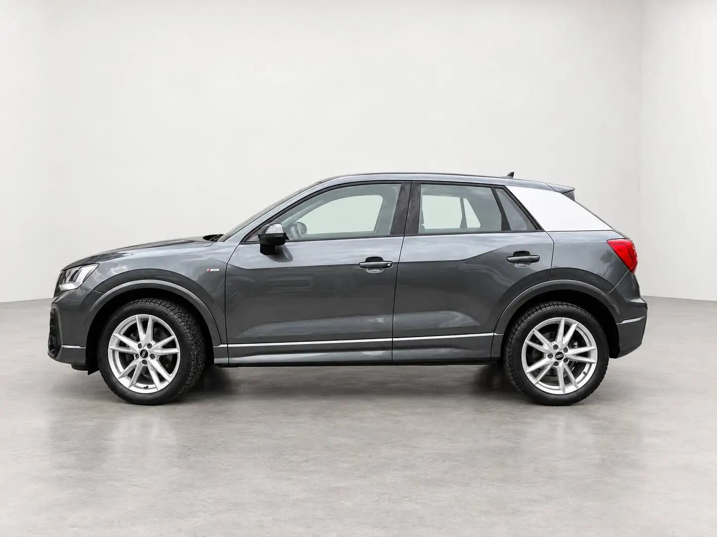 Audi Q2 35 TDI quattro S-line S-tronic S-line Grau - 2