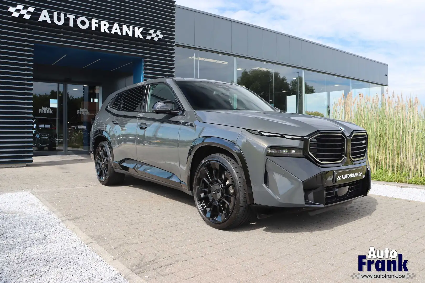 BMW XM 50E / M-SPORT / B&W / DRIV PRO / TREKHK / SFT-CLS - 1