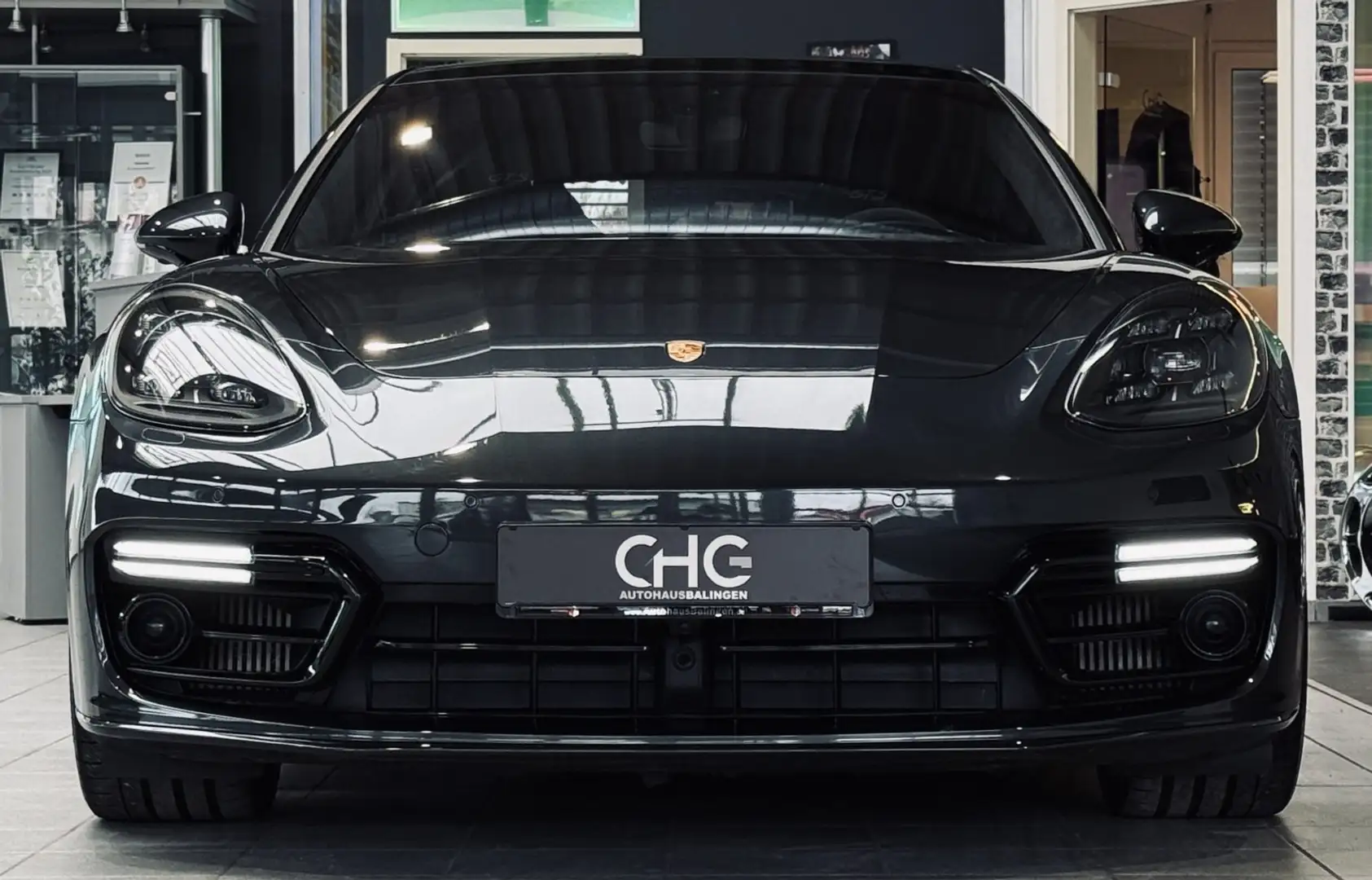 Porsche Panamera Sport Turismo GTS|VIERRADLENKUNG|MATRIX Grau - 2