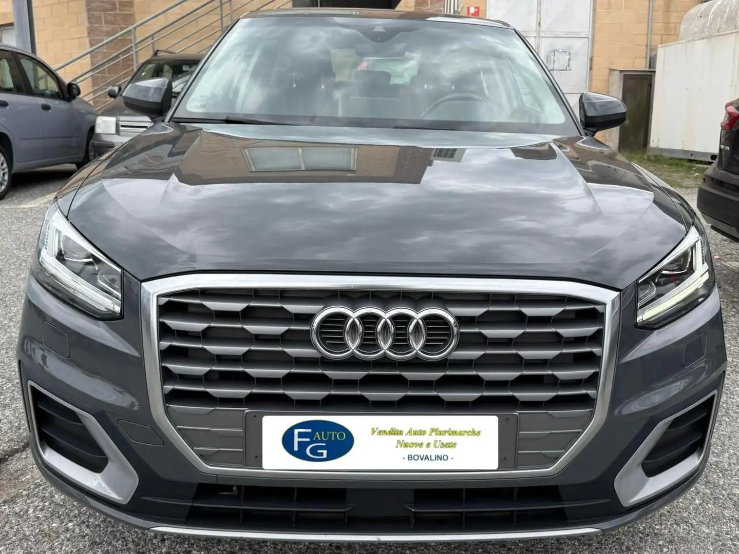 Audi Q2 Q2 1.6 tdi Sport Grigio - 2