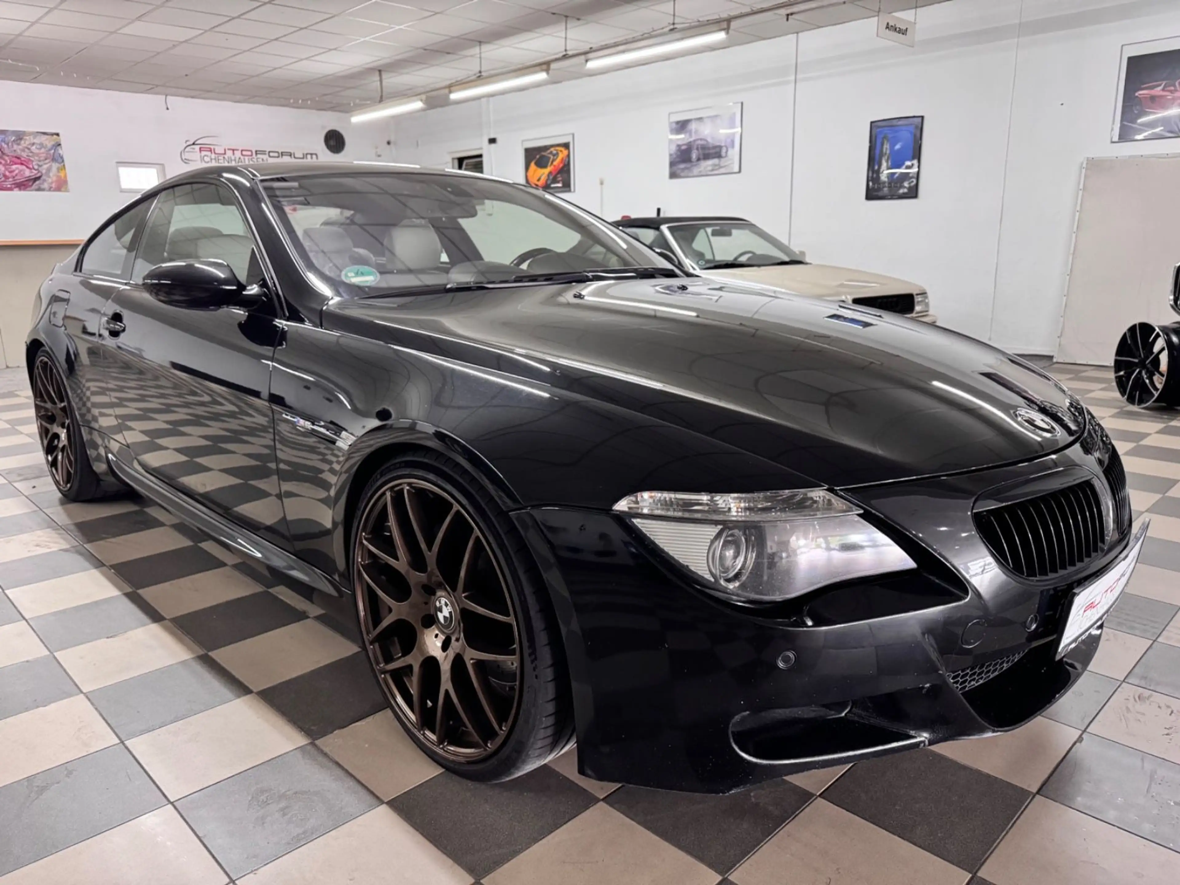 BMW M6 Coupe V10 — photo 8
