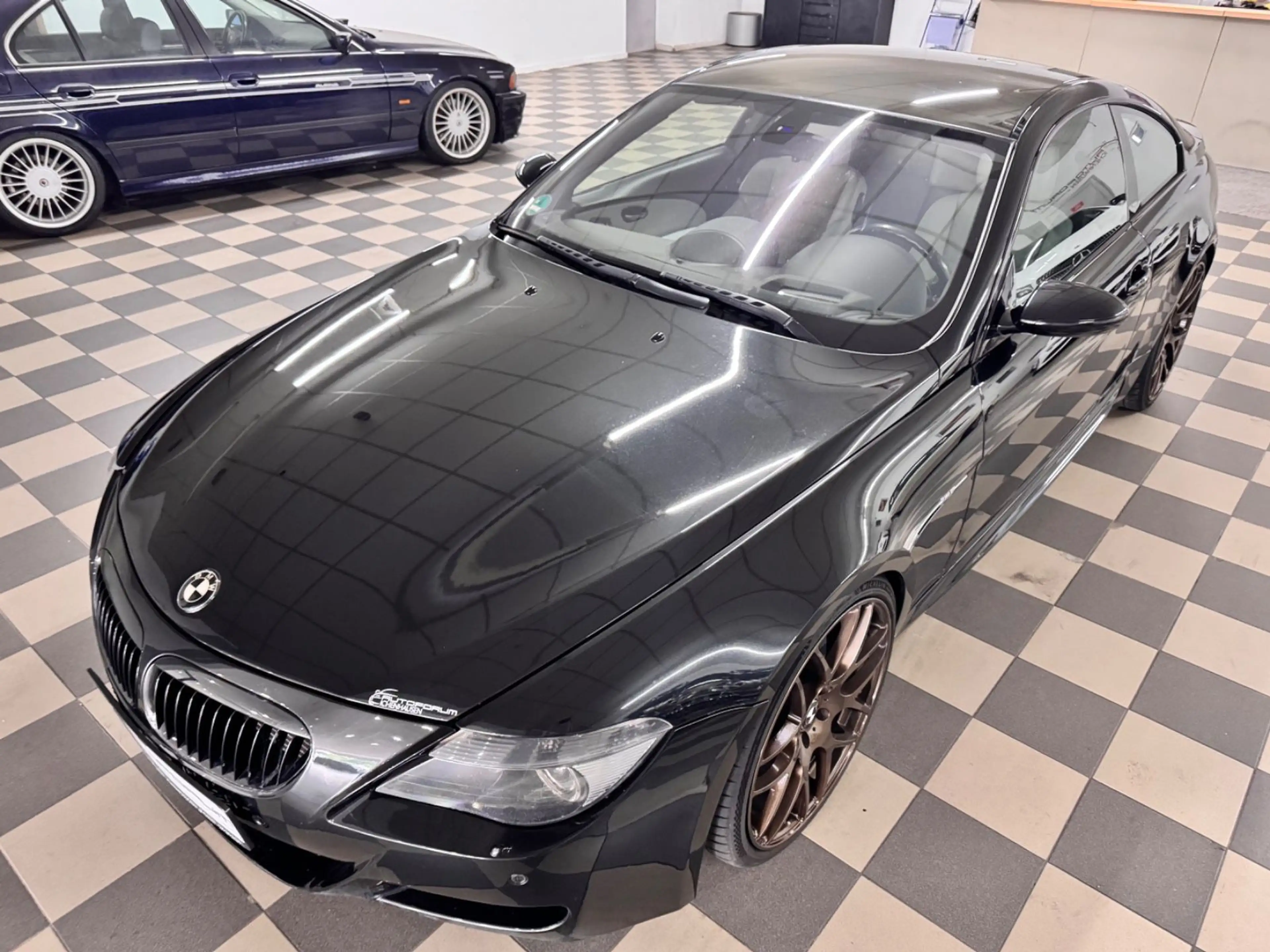 BMW M6 Coupe V10 — photo 10