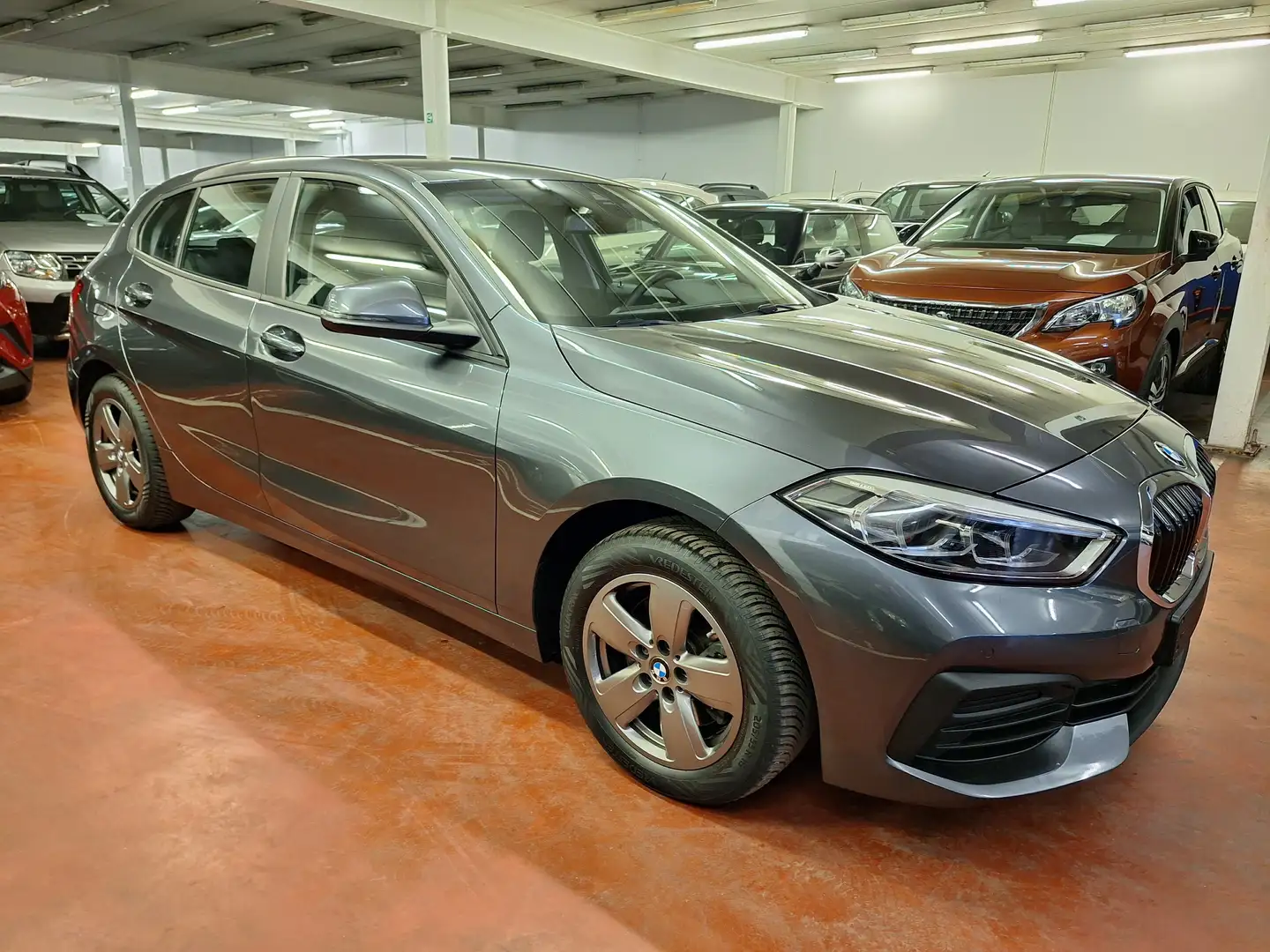 BMW 118 118i Gris - 2