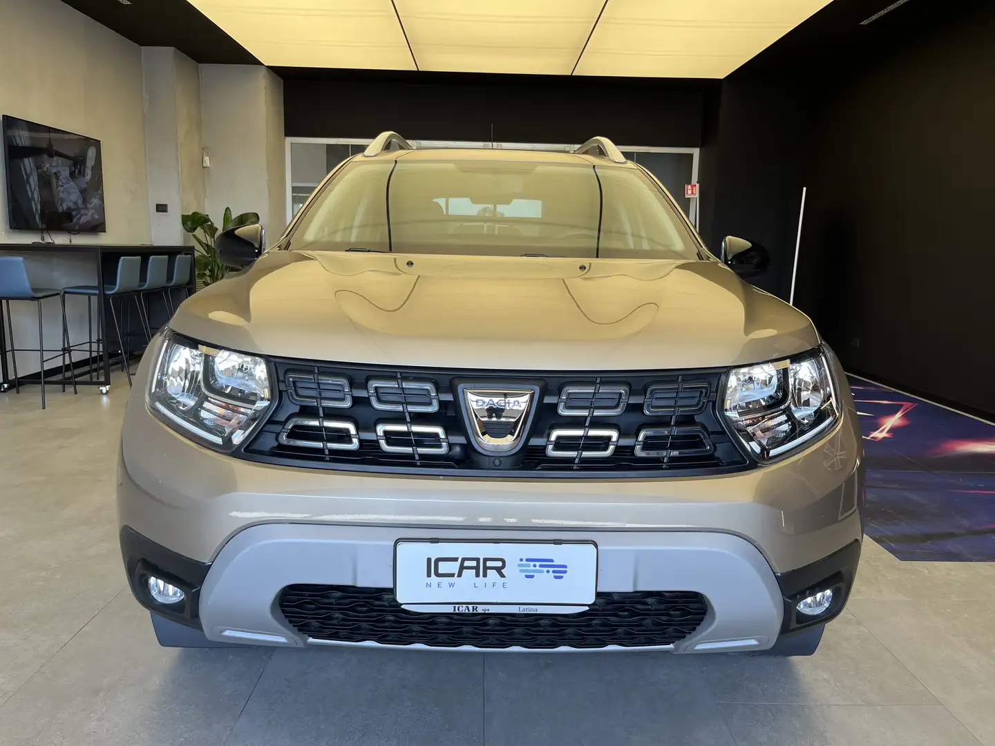 Dacia Duster 1.5 Blue dCi 15th Anniversary Beige - 2