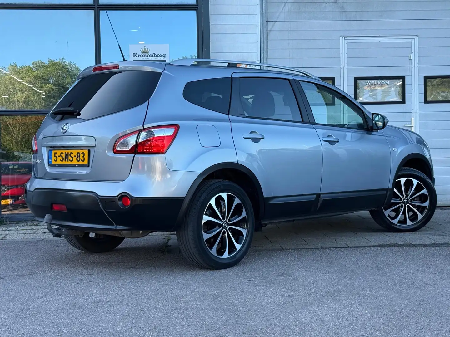 Nissan Qashqai+2 2.0 Connect Edition, 7P, NAP, CRUISECR Gris - 2