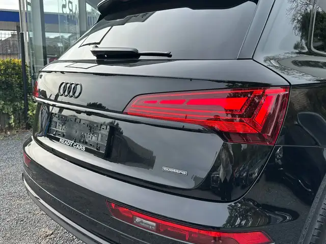 Audi Q5 view 6
