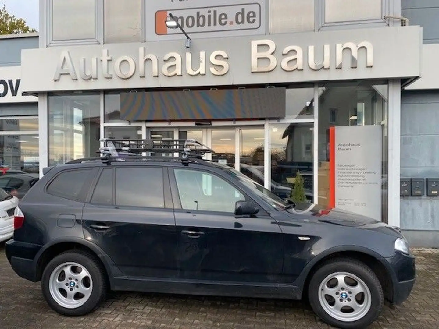 BMW X3 xDrive 20d Edition Lifestyle Schwarz - 1