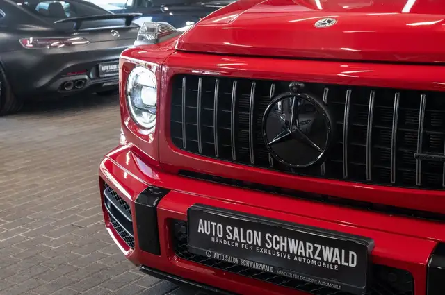 Mercedes-Benz G-Class view 11