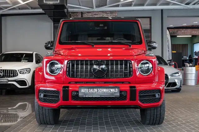 Mercedes-Benz G-Class view 5