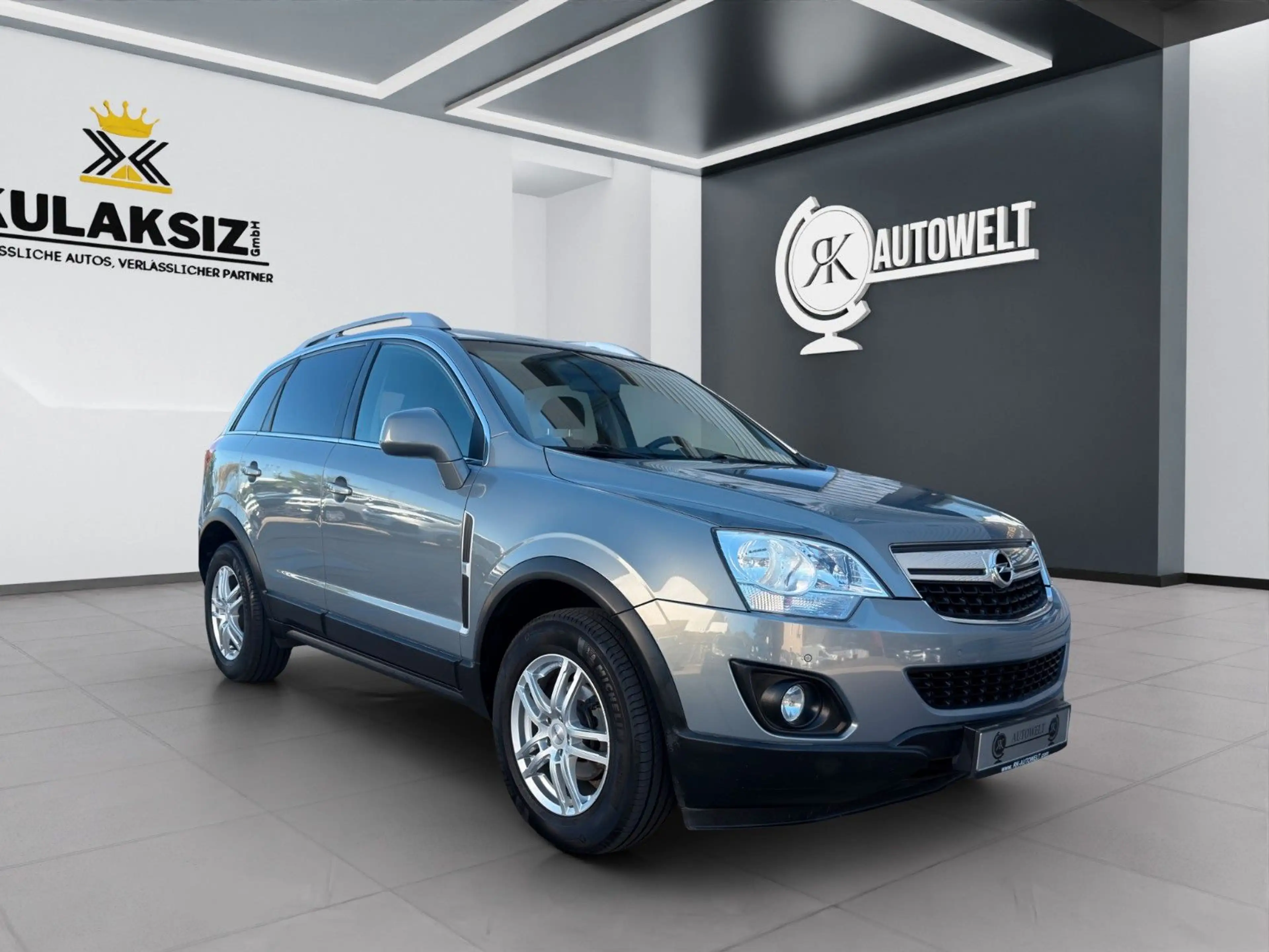 Opel Antara Design Edition 4x2*NAVI*PDC*SHZ*TÜV NEU* — photo 7