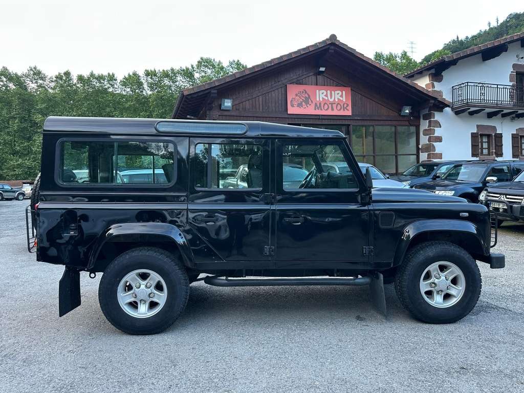 Land Rover Defender 110 SW SE - foto 1
