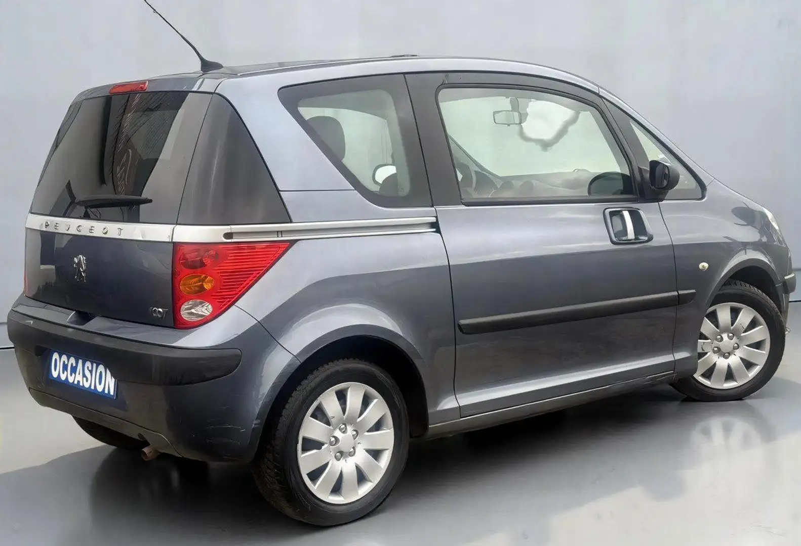 Peugeot 1007 1.4i 75ch (5 cv) 8V - BVM5 - 3 Portes - Dolce %2B  Gris - 2